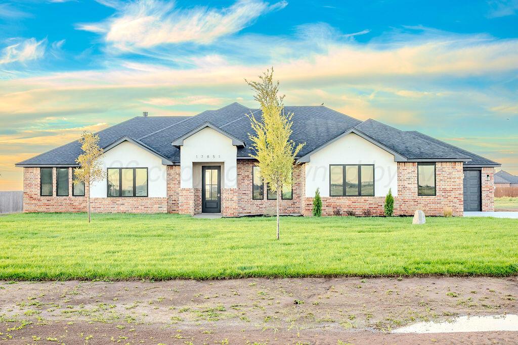 17851 Mid Country Property Photo 3