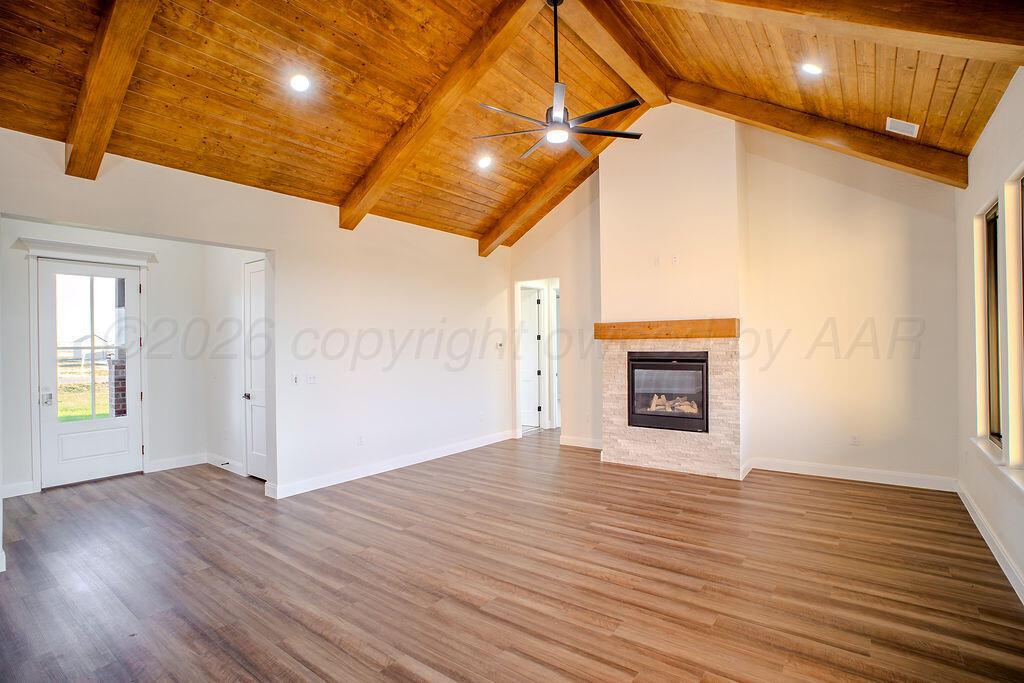 17851 Mid Country Property Photo 7
