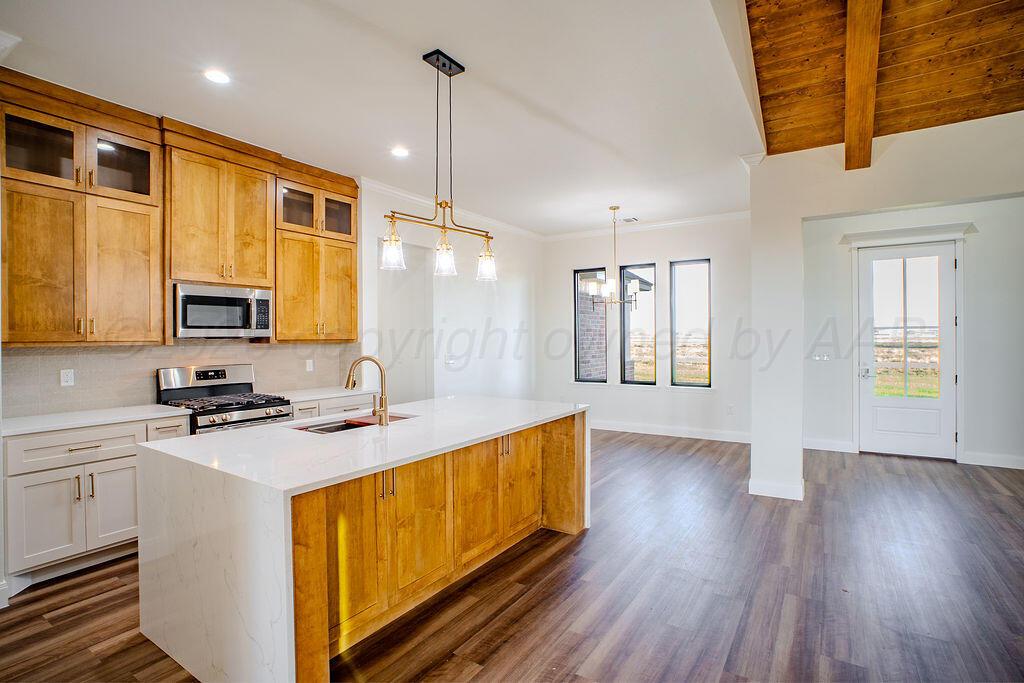 17851 Mid Country Property Photo 12