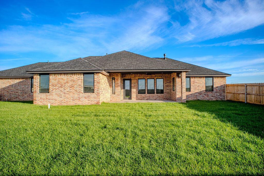 17851 Mid Country Property Photo 20