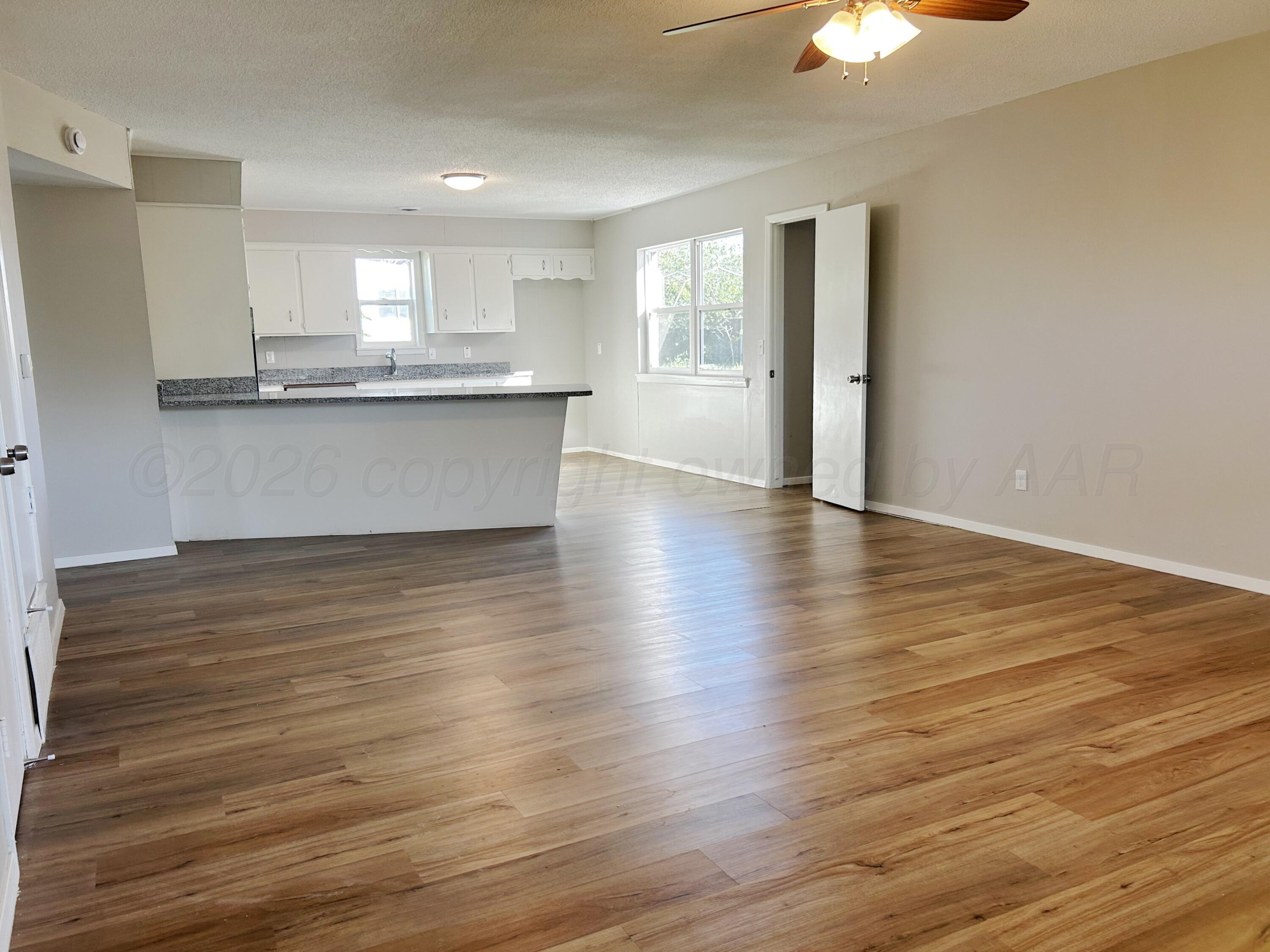 417 Mesquite Avenue Property Photo 9