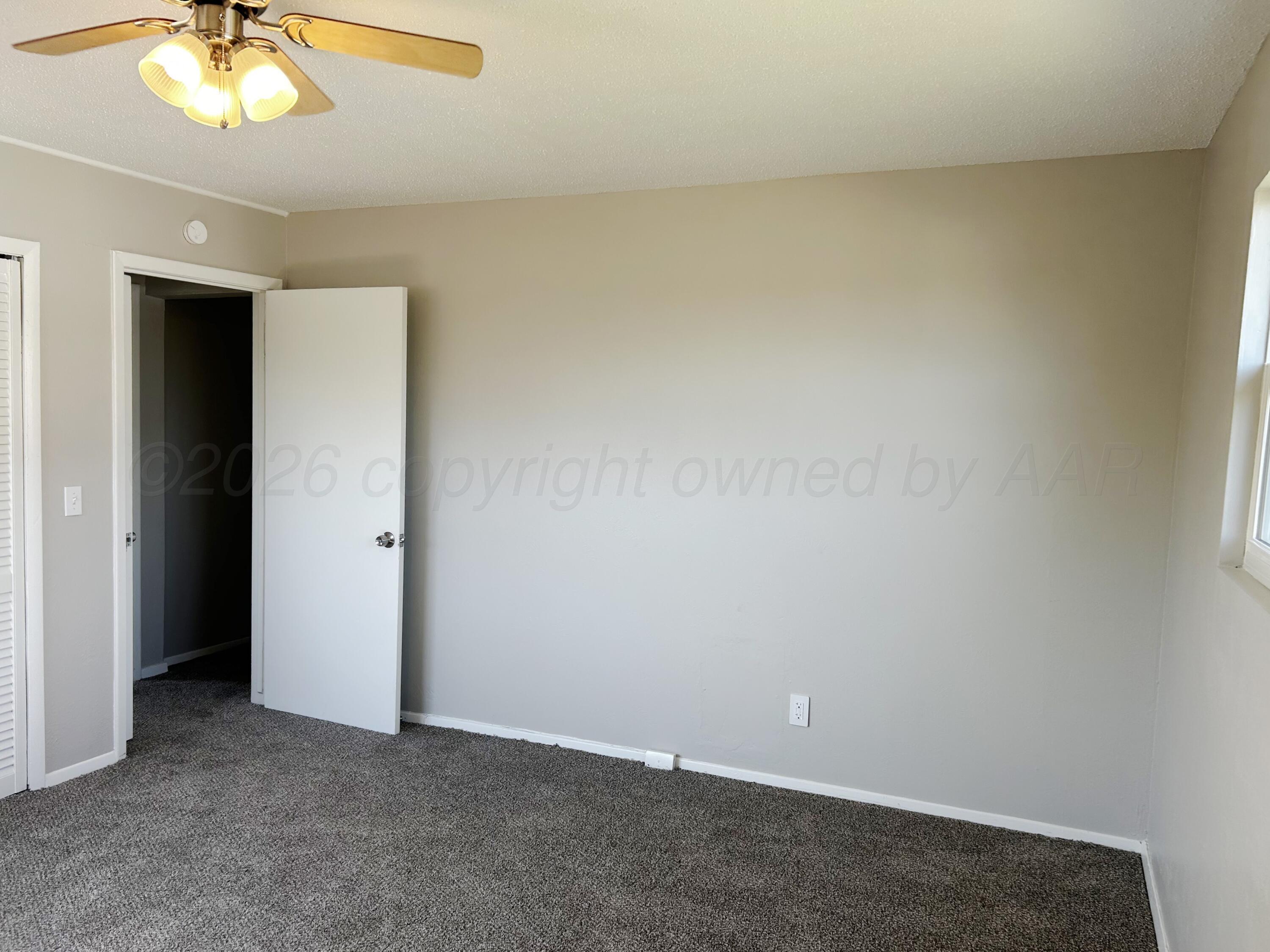 417 Mesquite Avenue Property Photo 14