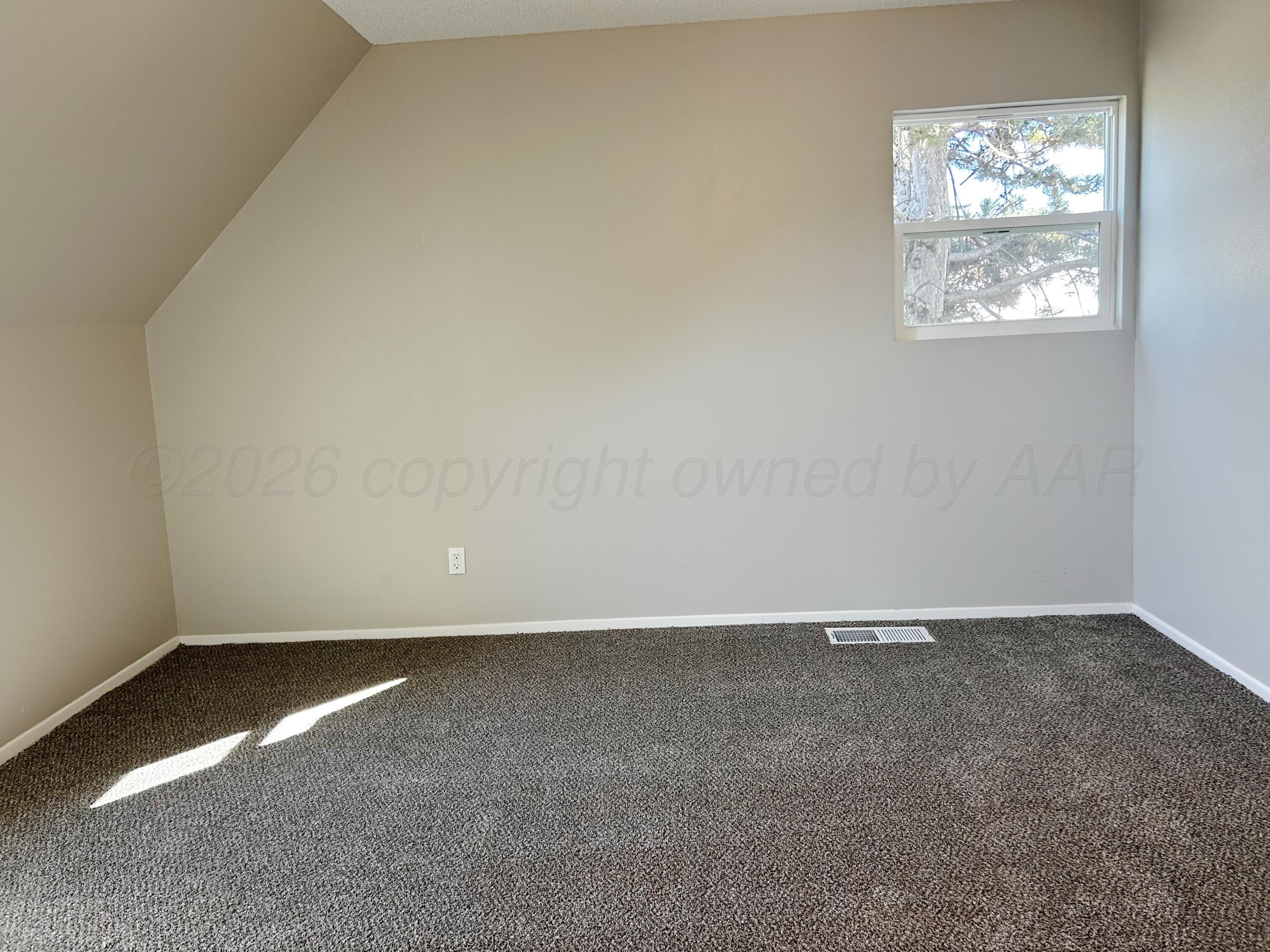 417 Mesquite Avenue Property Photo 15