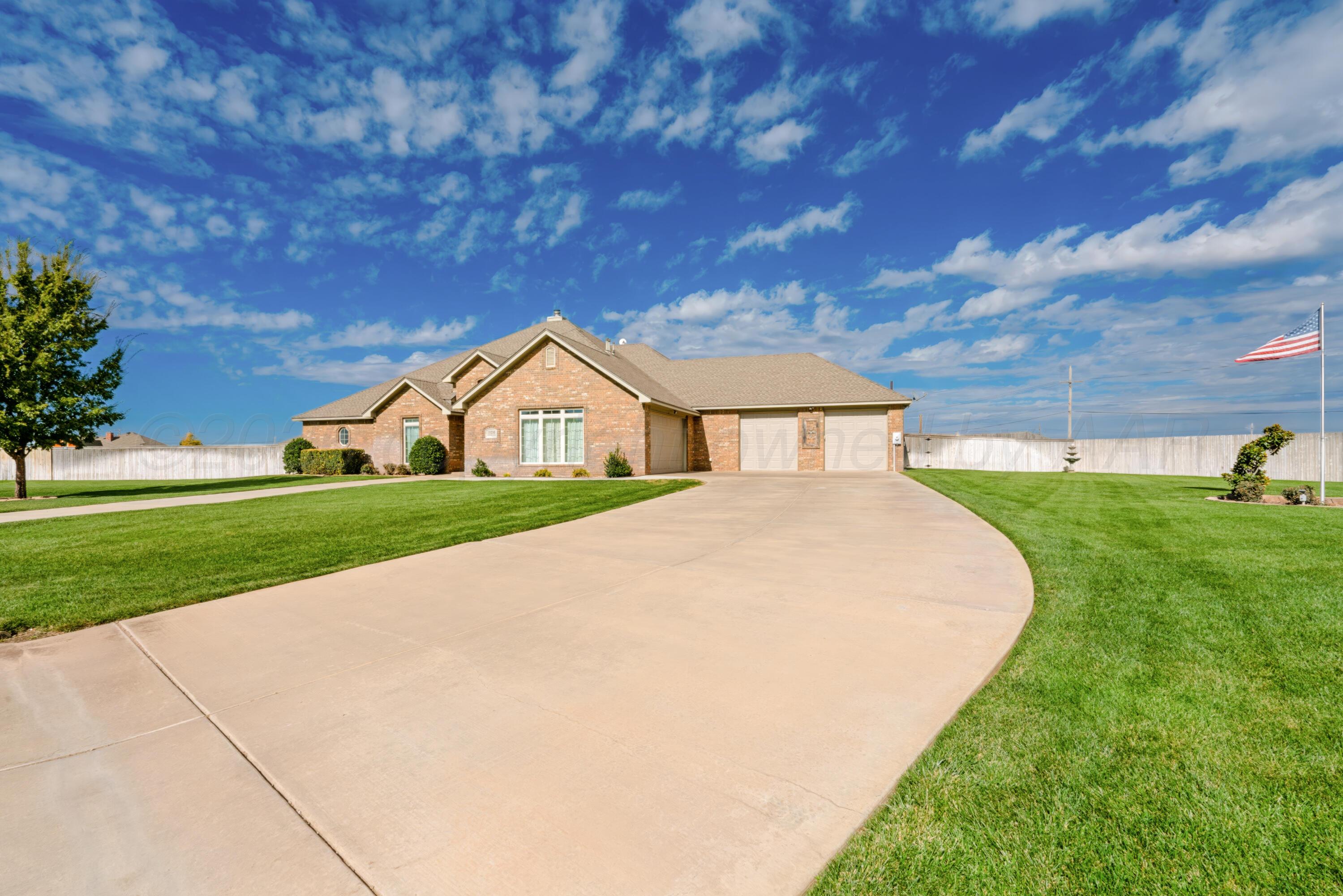 19200 Winding River Road Property Photo 1