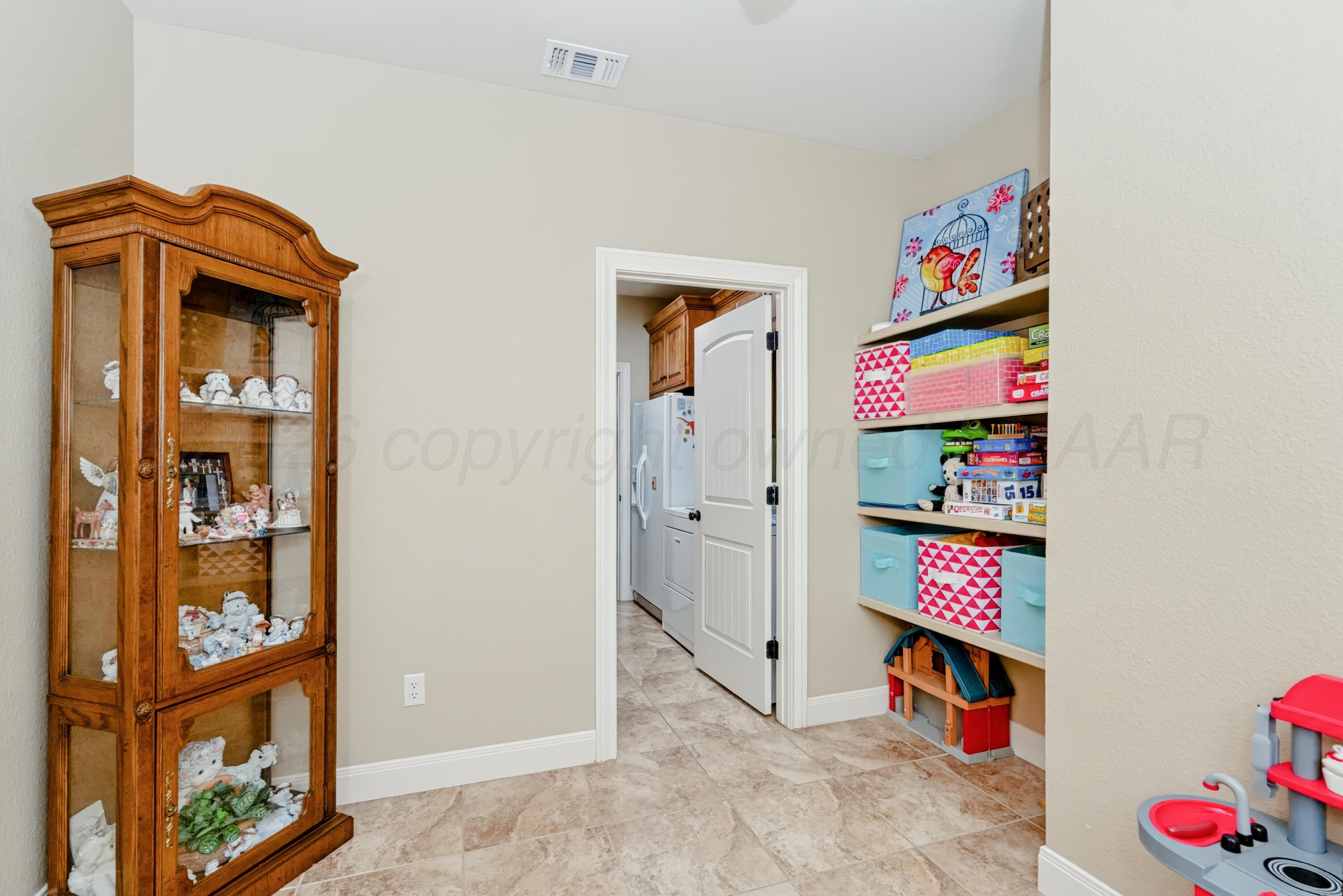 19200 Winding River Road Property Photo 19
