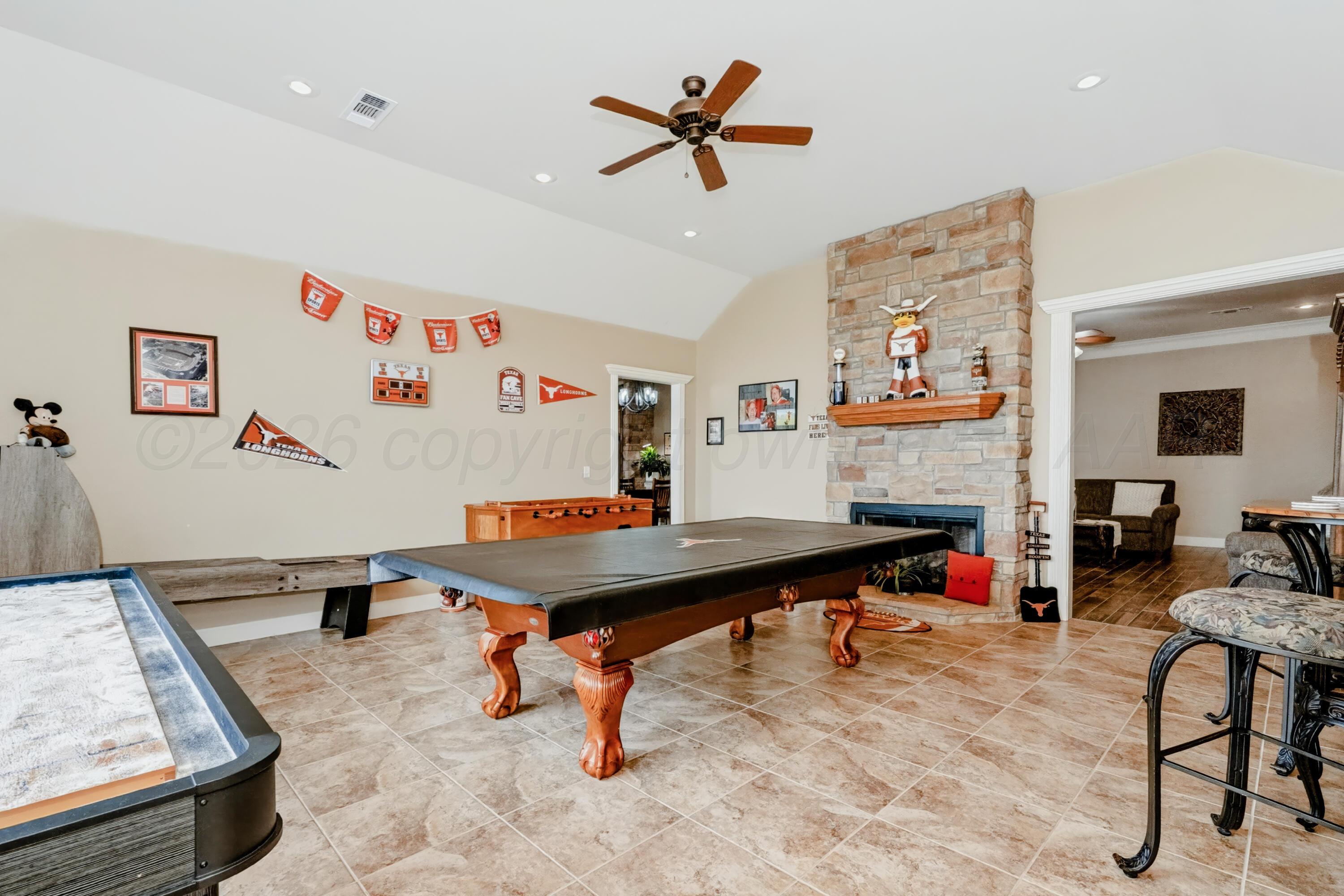 19200 Winding River Road Property Photo 24
