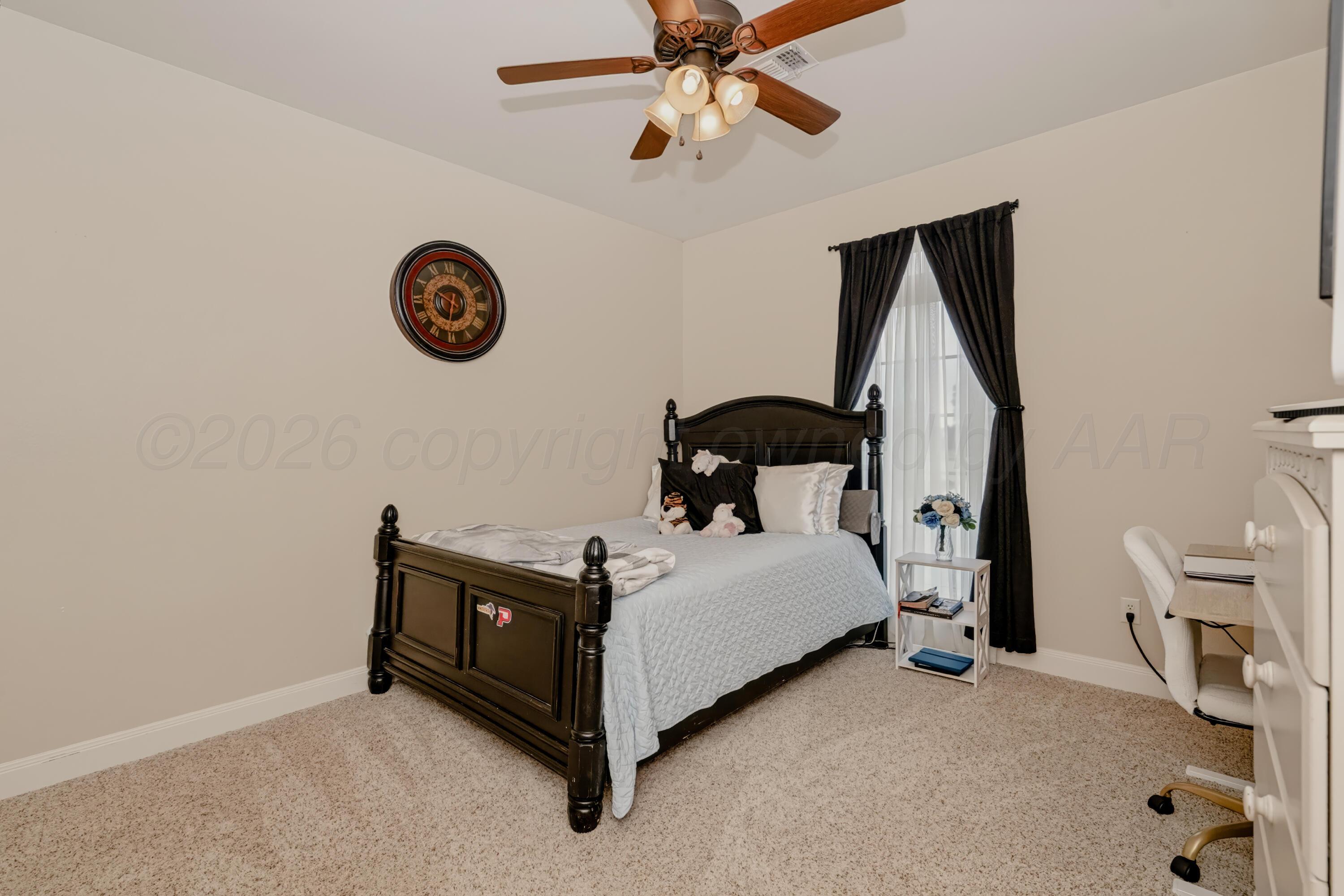 19200 Winding River Road Property Photo 34