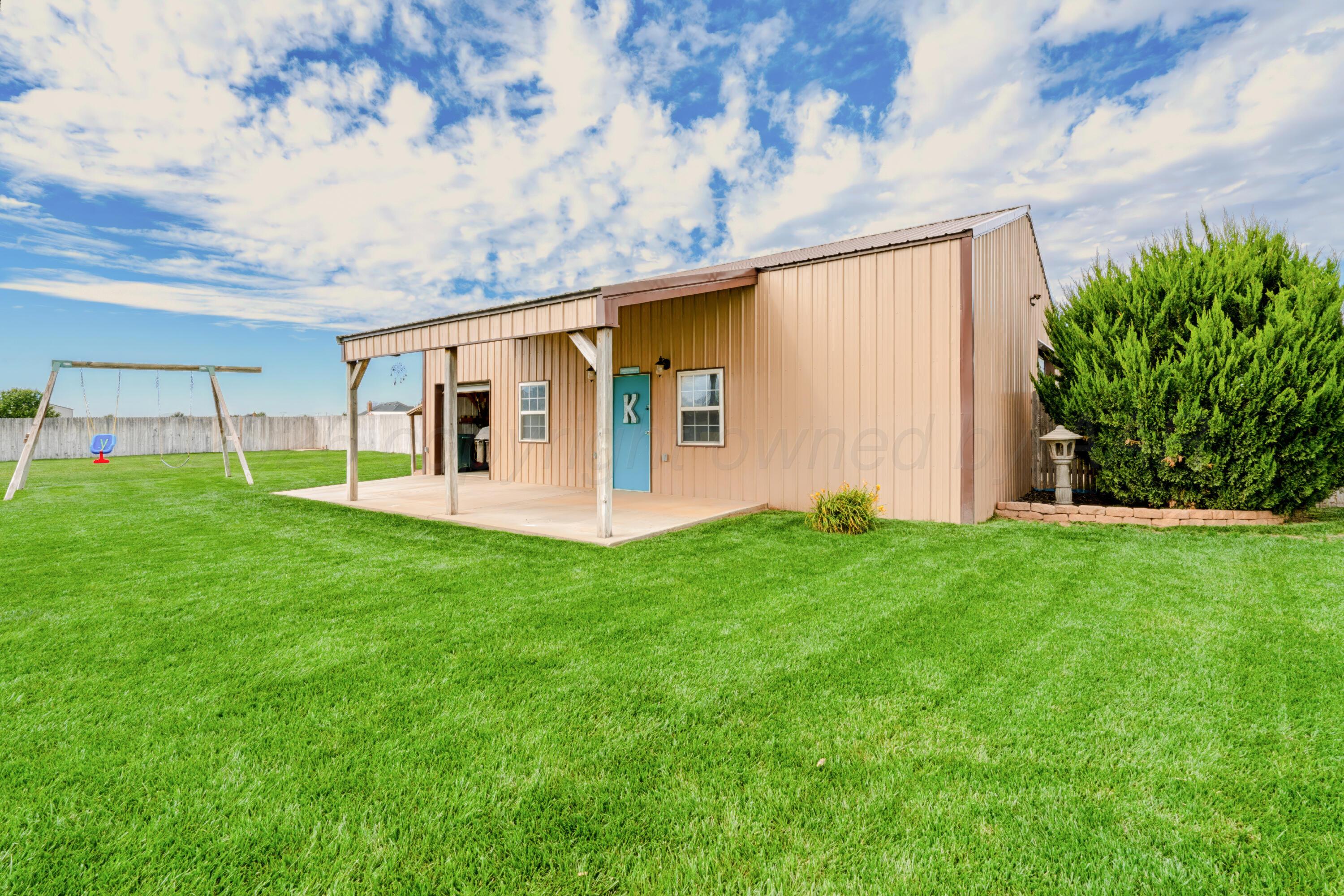 19200 Winding River Road Property Photo 46