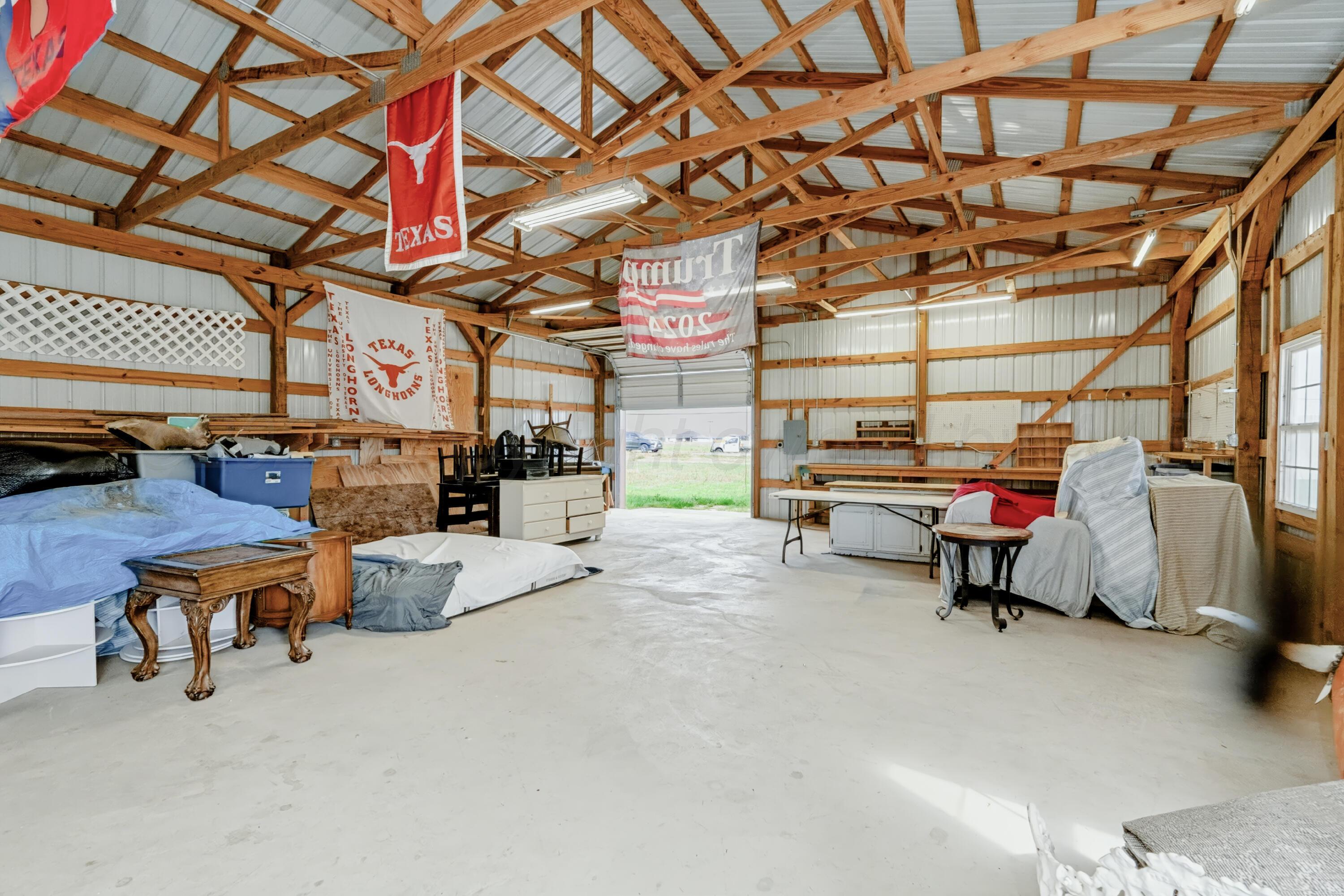 19200 Winding River Road Property Photo 50