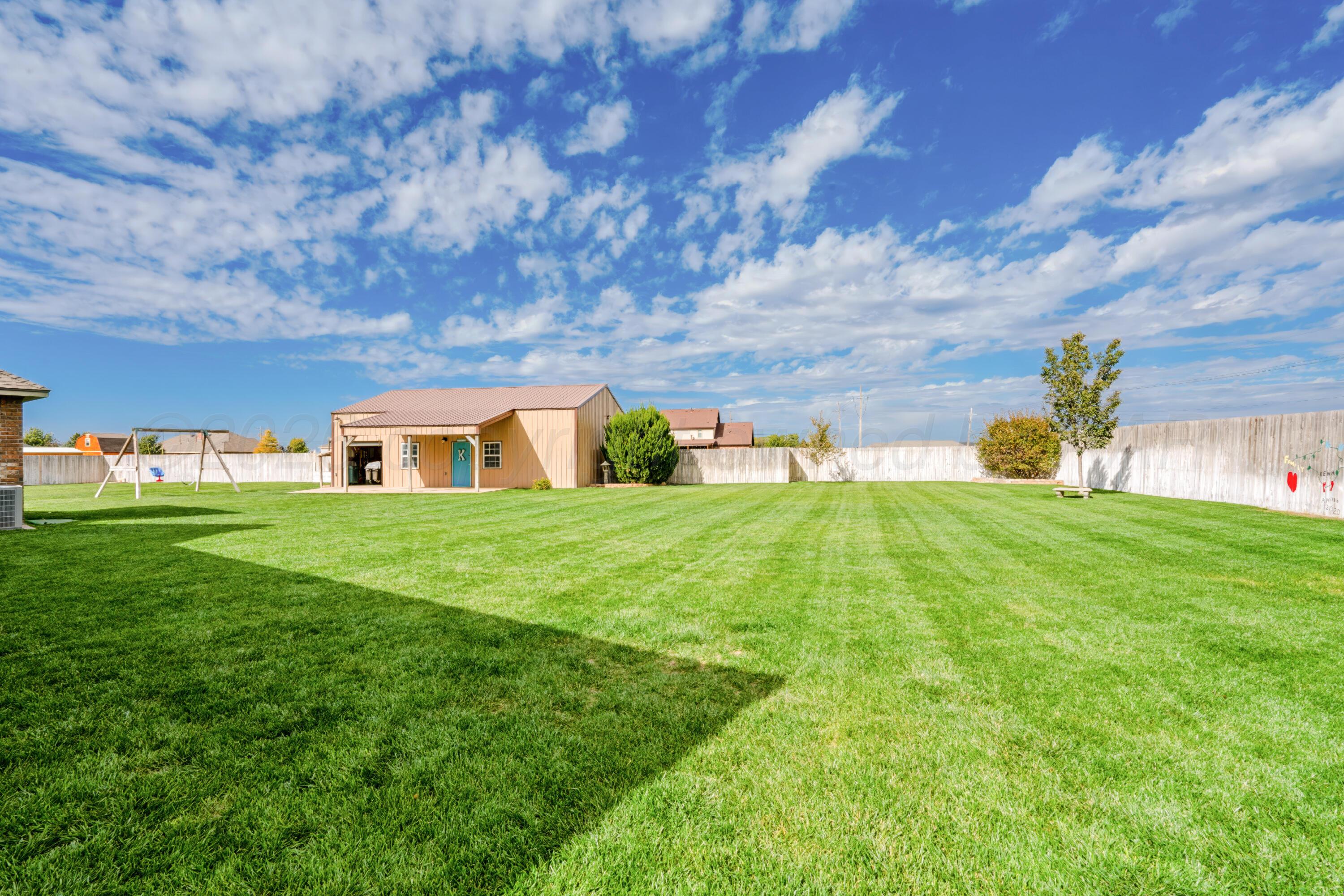 19200 Winding River Road Property Photo 52