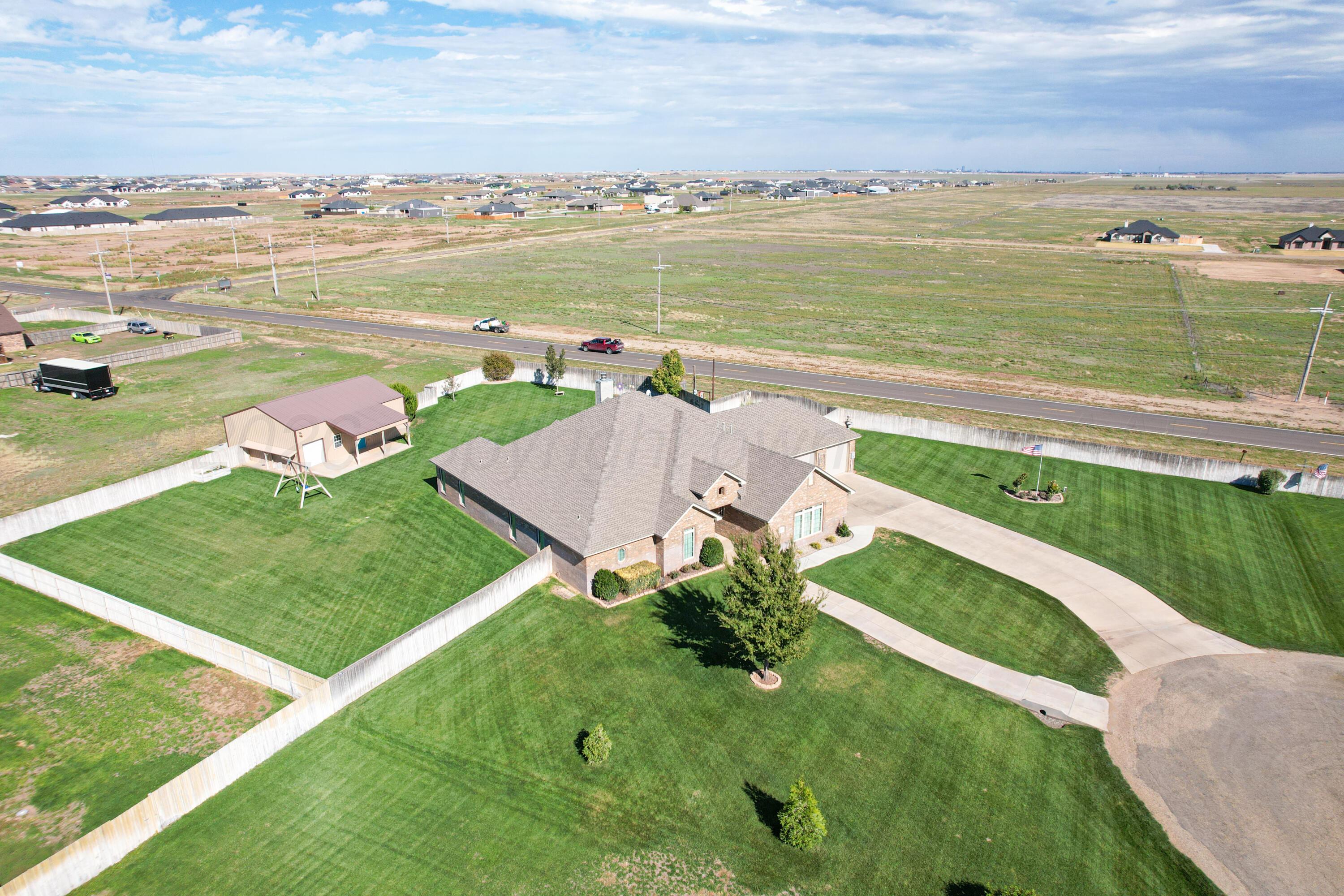 19200 Winding River Road Property Photo 59