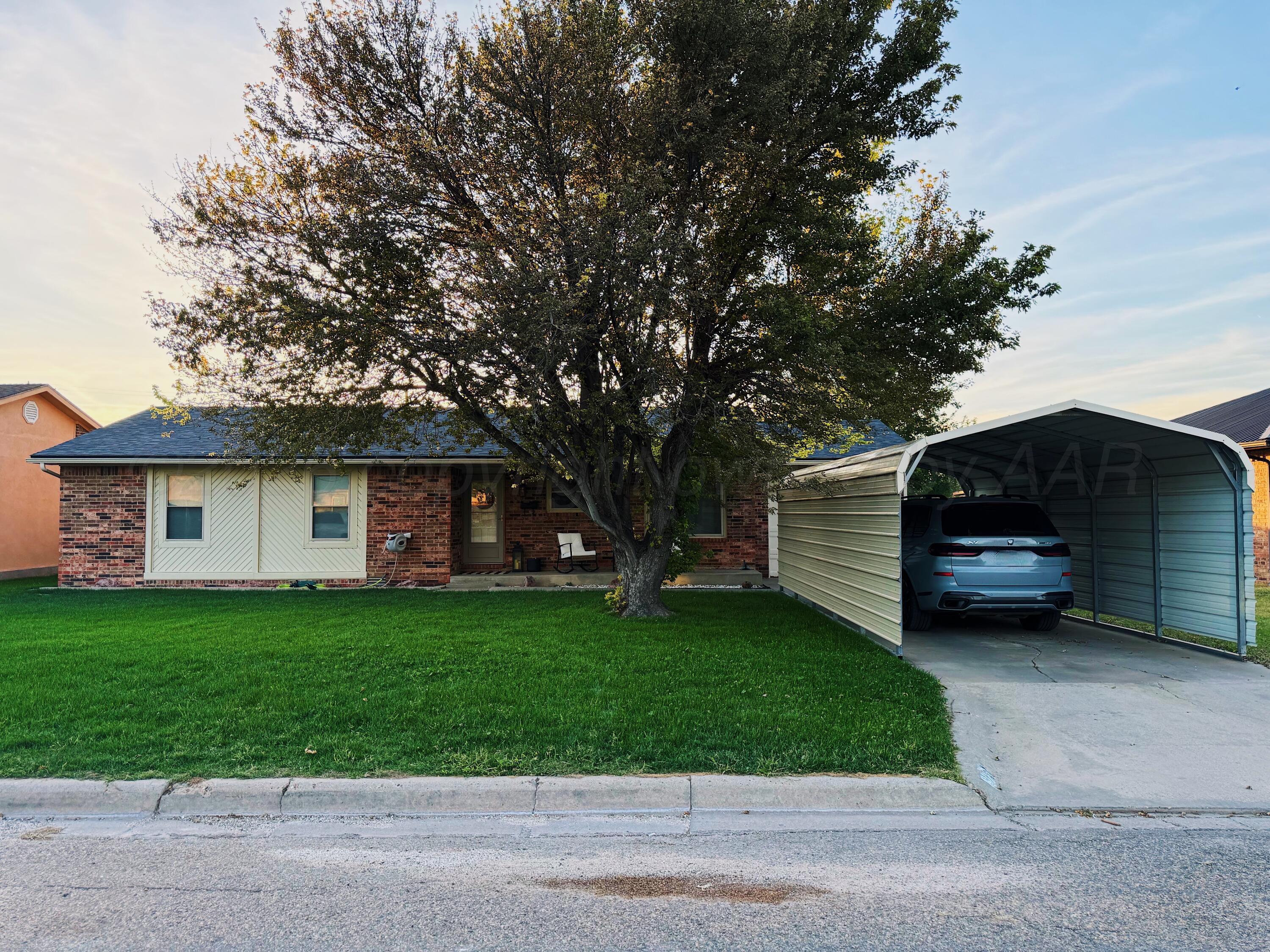 606 S Indiana Street Property Photo 1