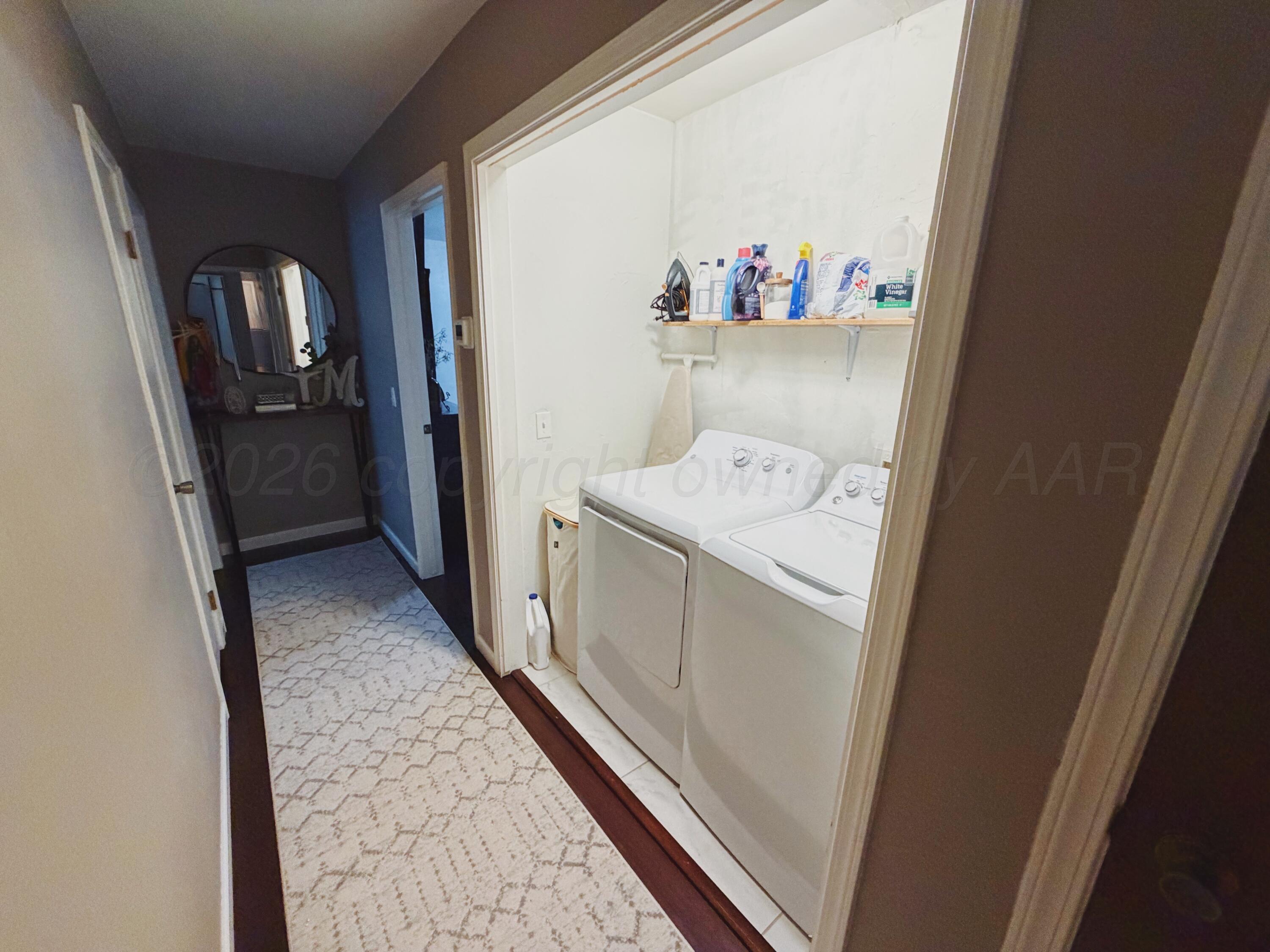 606 S Indiana Street Property Photo 10