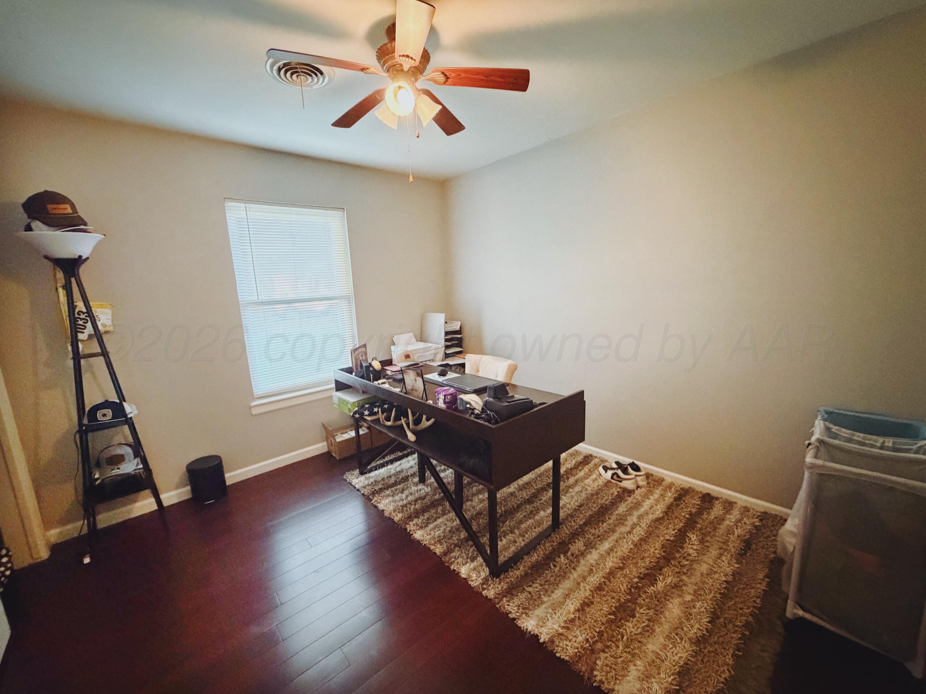 606 S Indiana Street Property Photo 12
