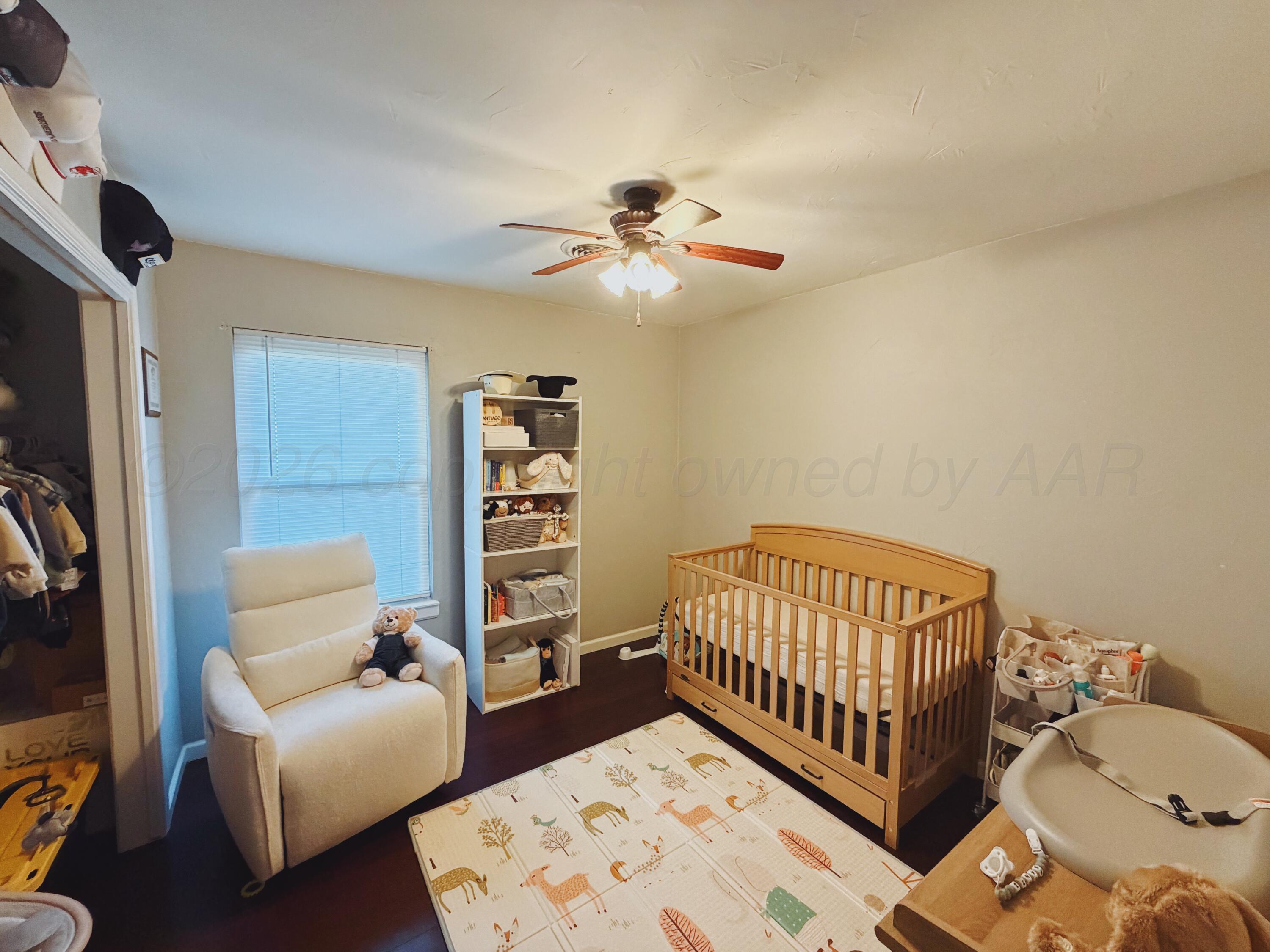 606 S Indiana Street Property Photo 14
