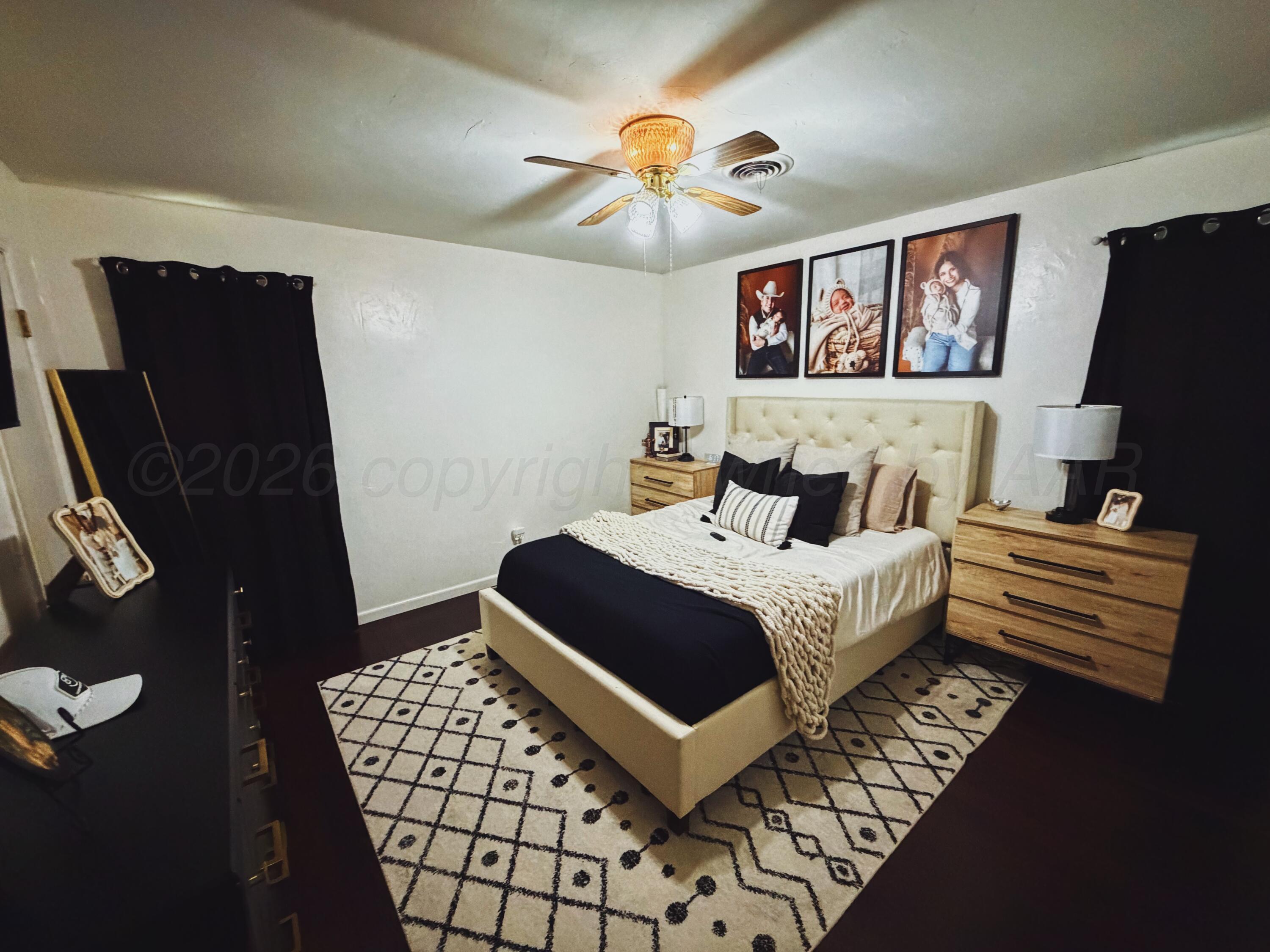 606 S Indiana Street Property Photo 15