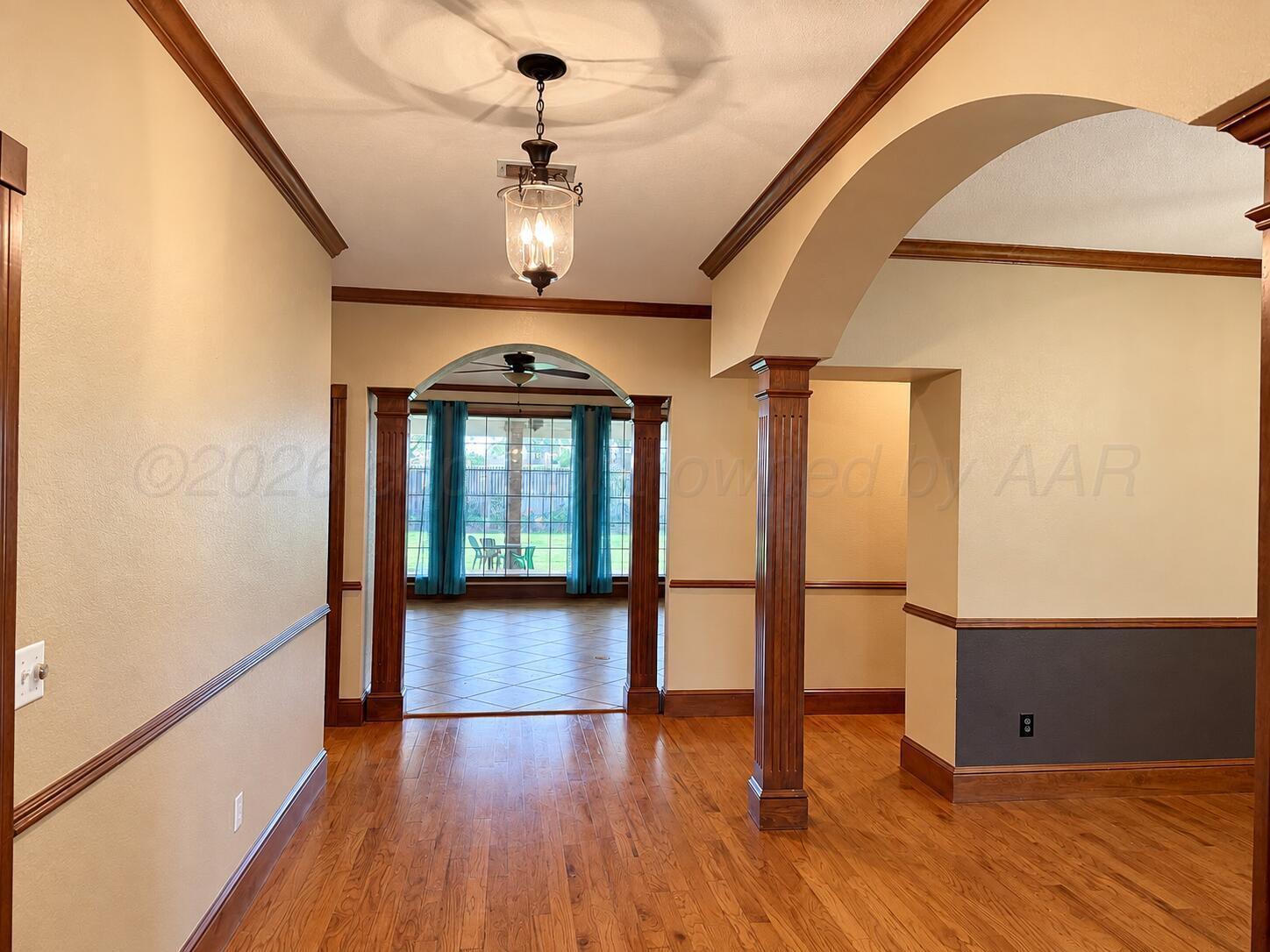 213 Loma Linda Lane Property Photo 4