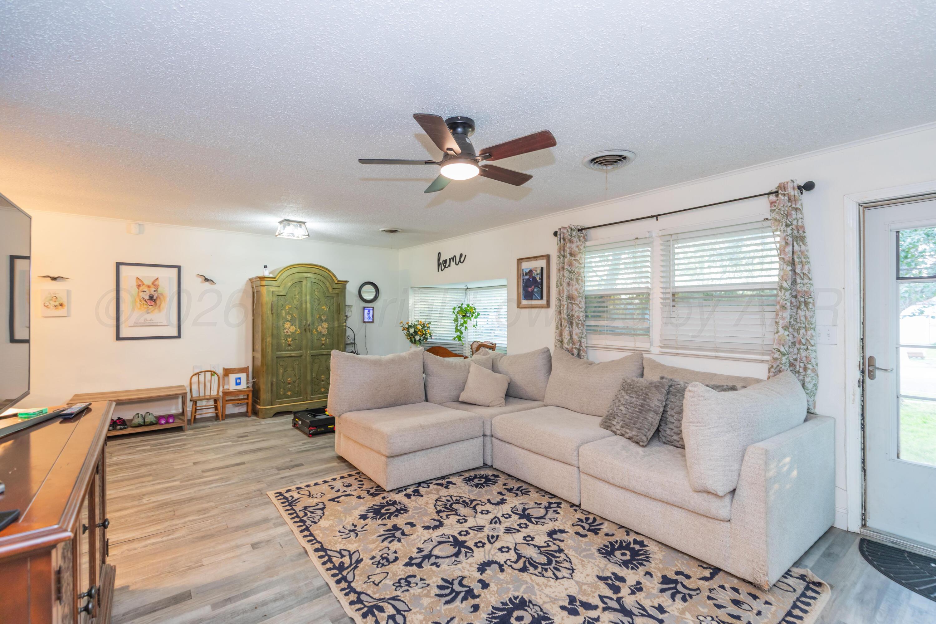 5310 Tumbleweed Drive Property Photo 4