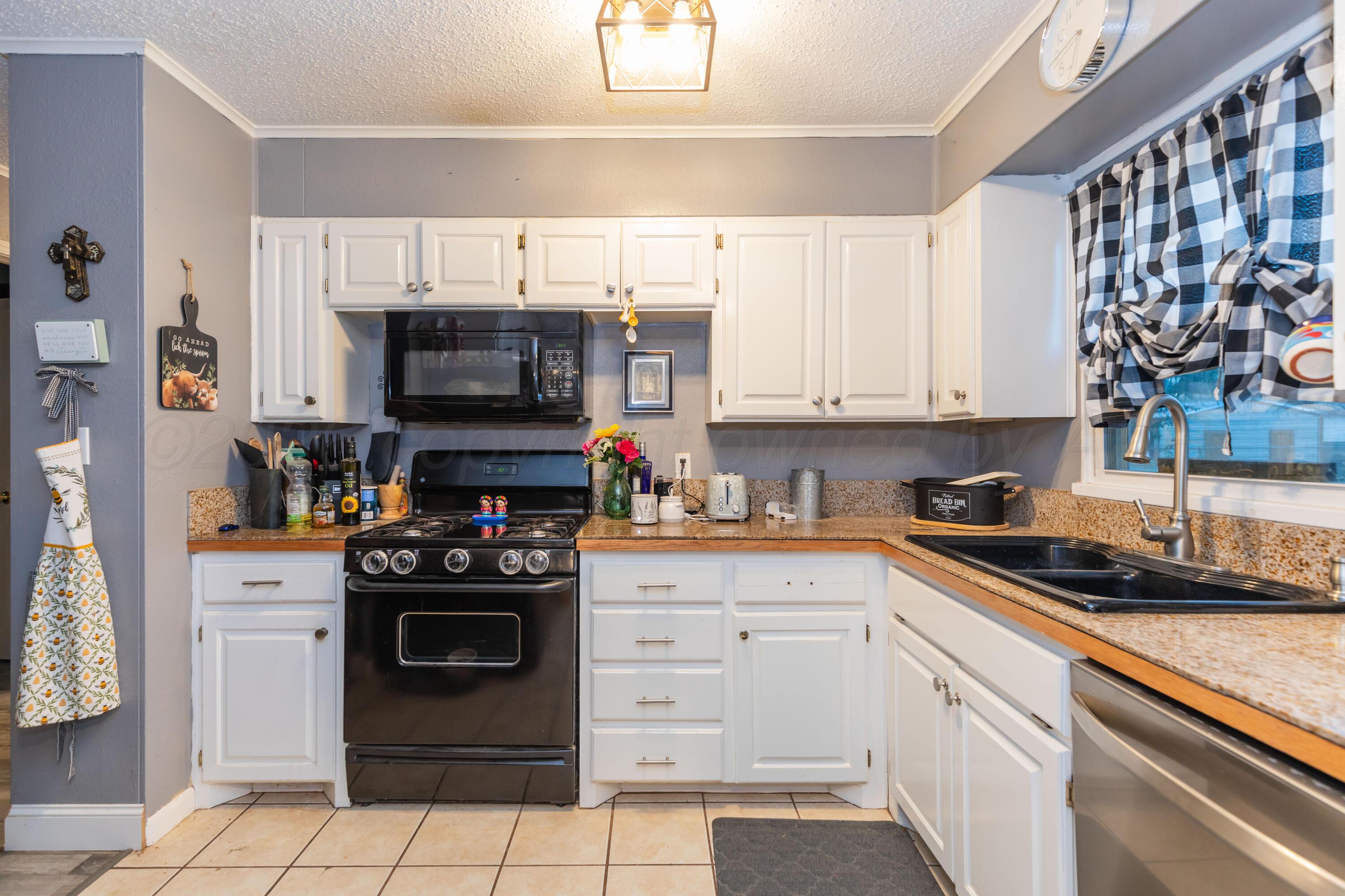 5310 Tumbleweed Drive Property Photo 10