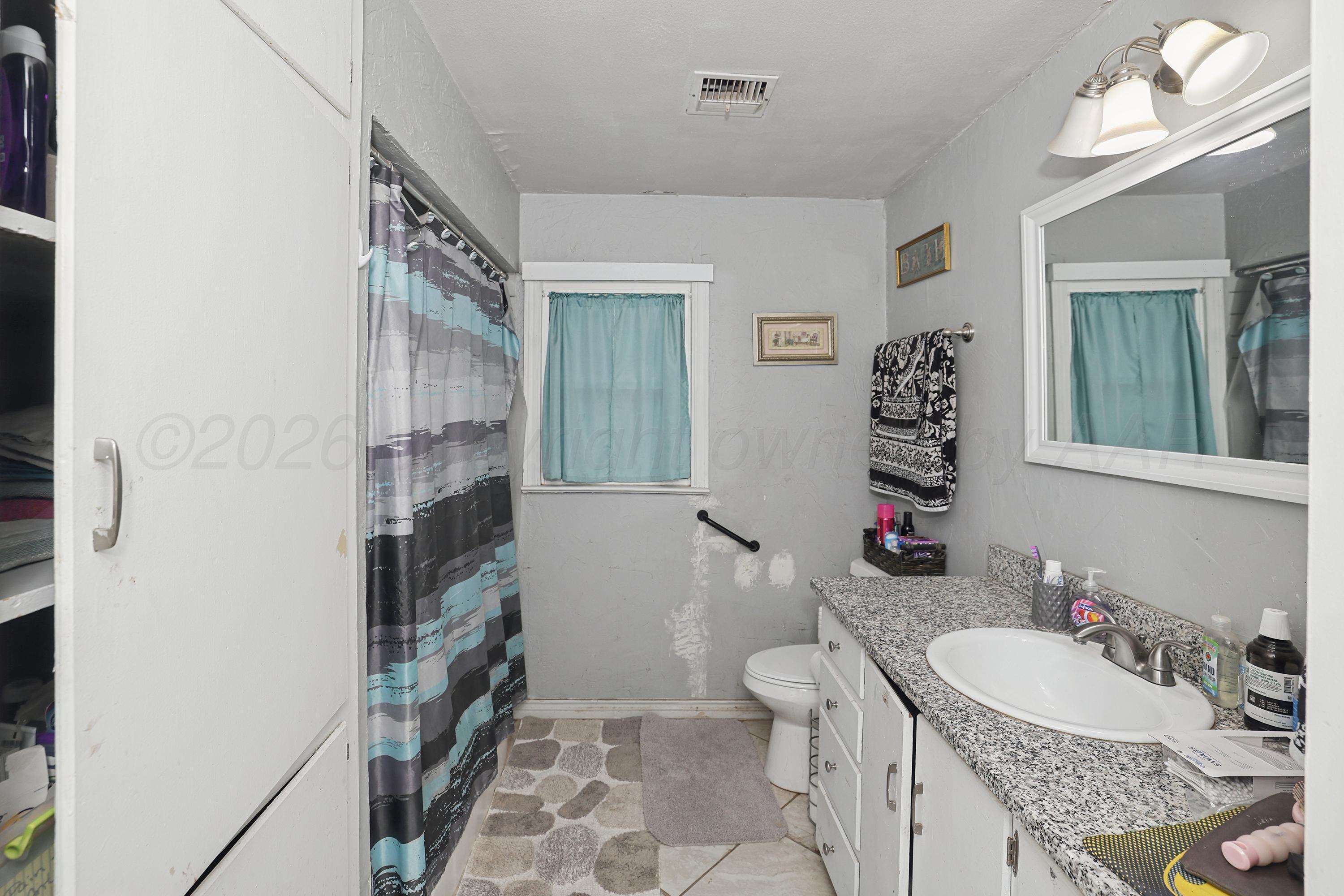 2406 10th Avenue Property Photo 10