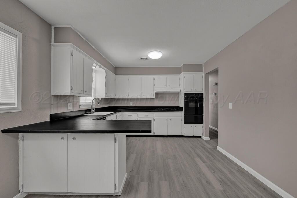 3201 Bagarry Street Property Photo 8