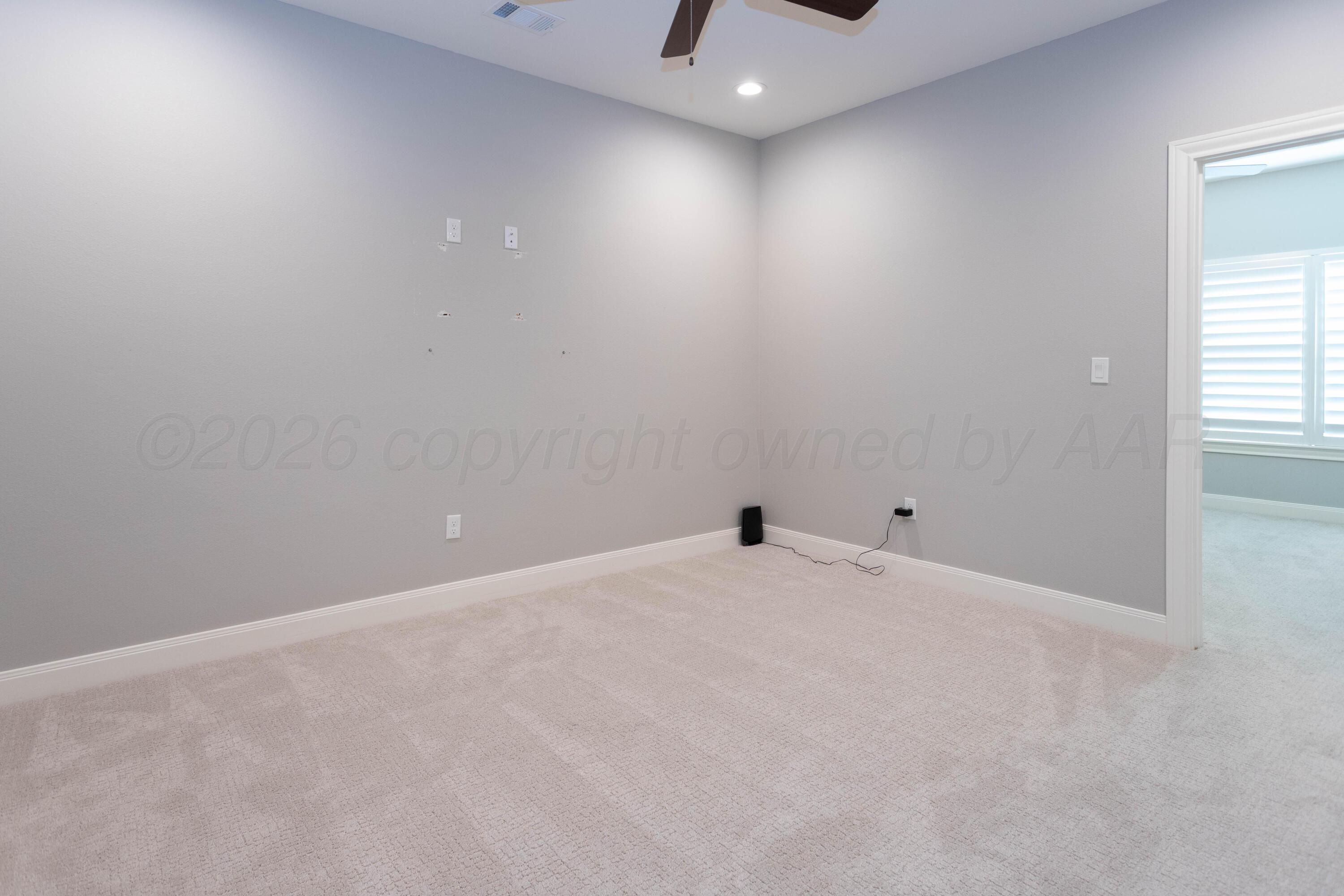9420 Thornbush Drive Property Photo 28