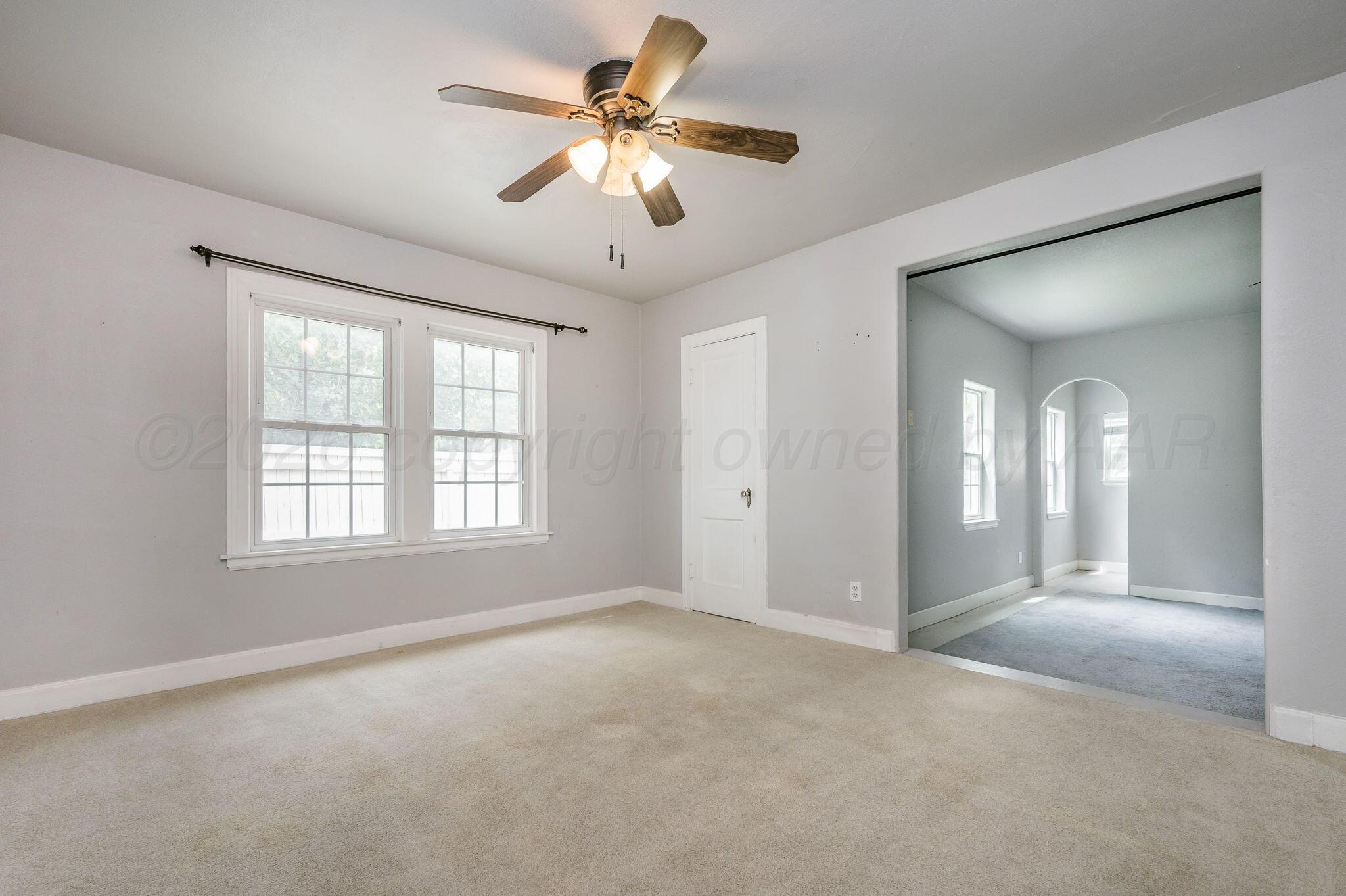 2422 S Washington Street Property Photo 13