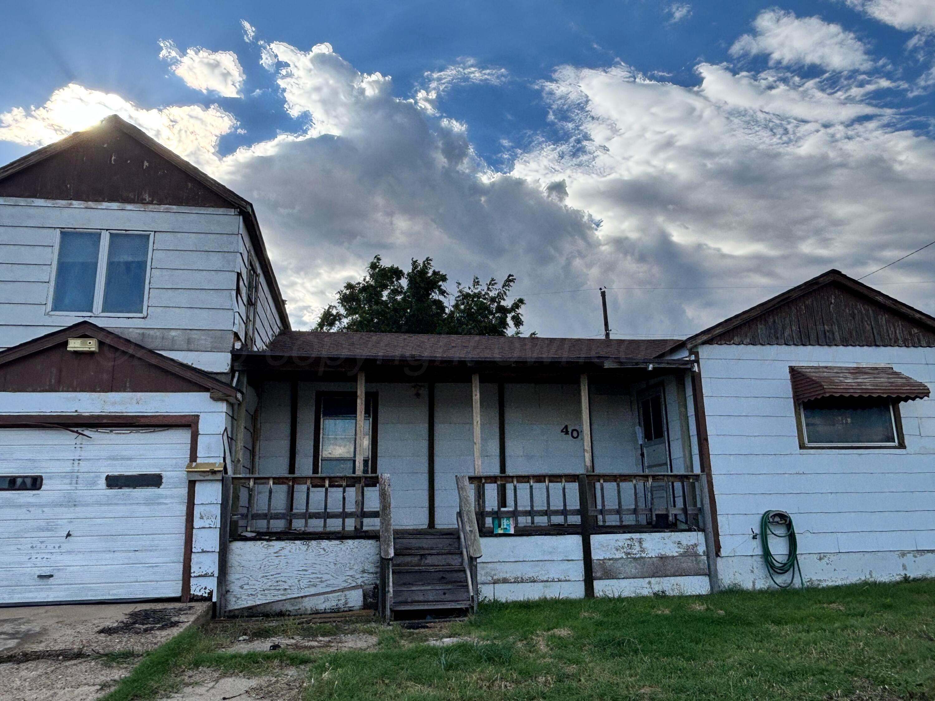 401 Estireno Street Property Photo 1
