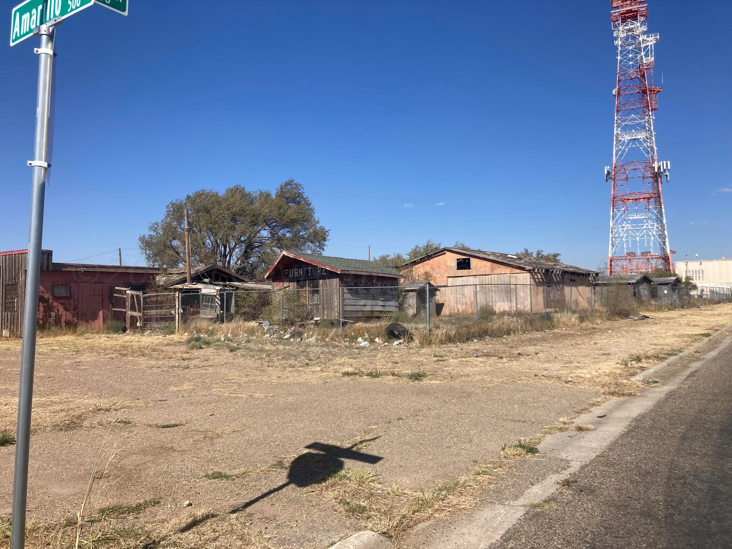 500 W Amarillo Boulevard Property Photo 3