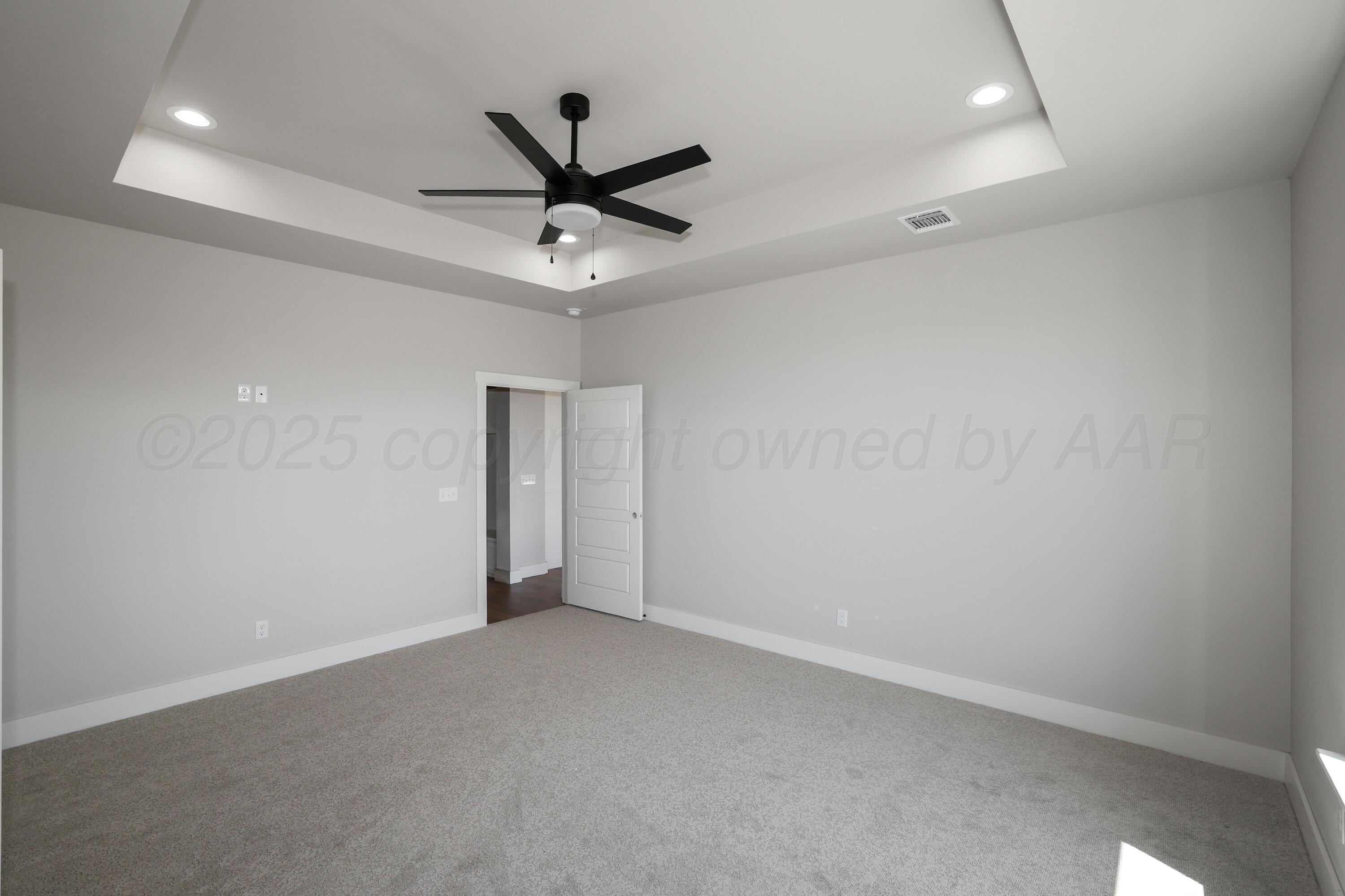16250 San Diego Street Property Photo 15