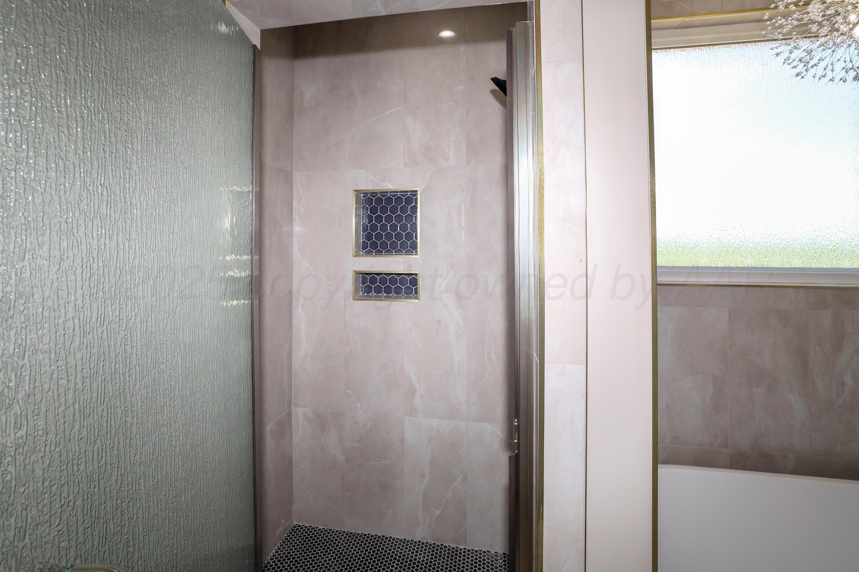 16250 San Diego Street Property Photo 19