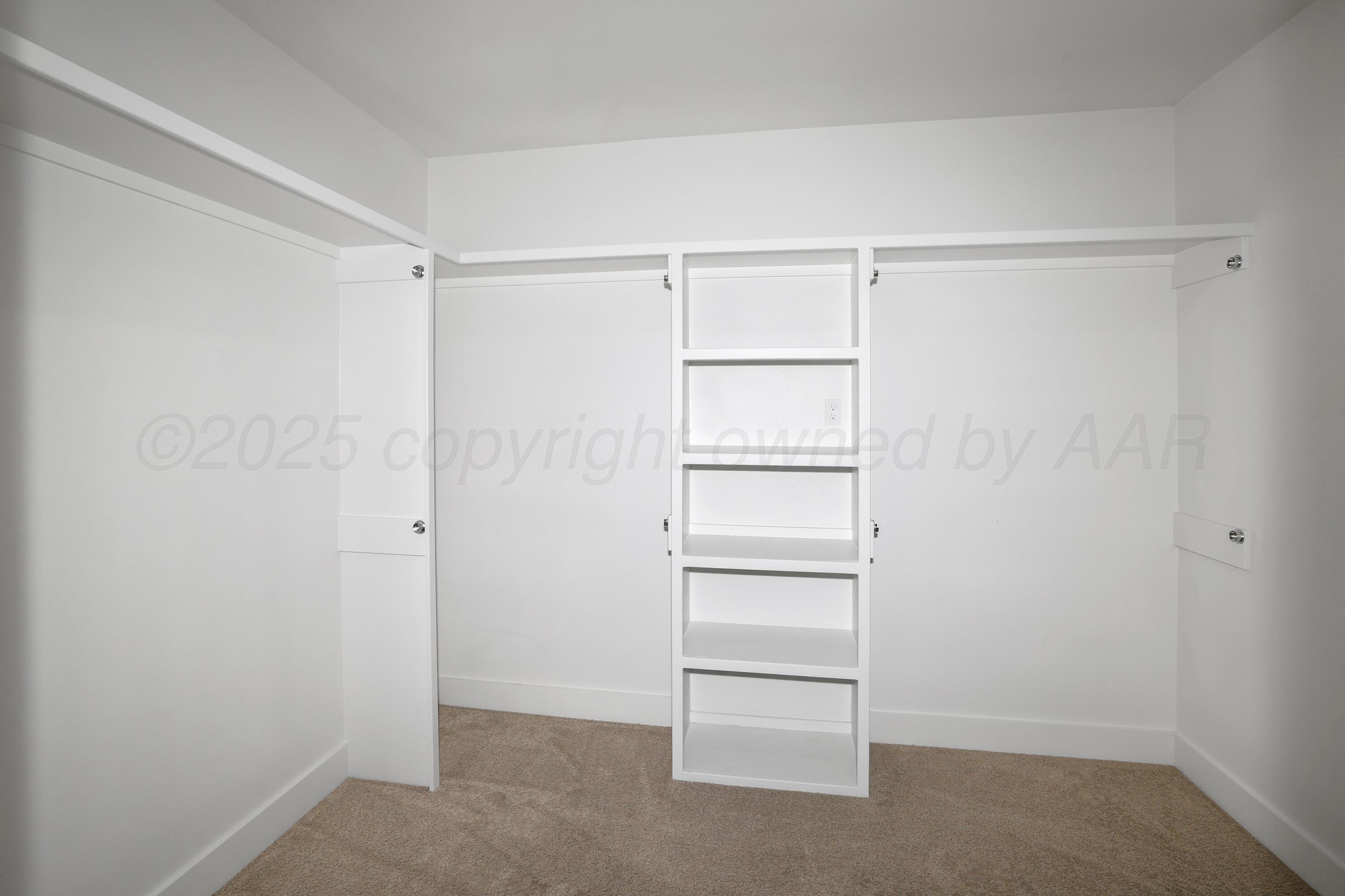 16250 San Diego Street Property Photo 20