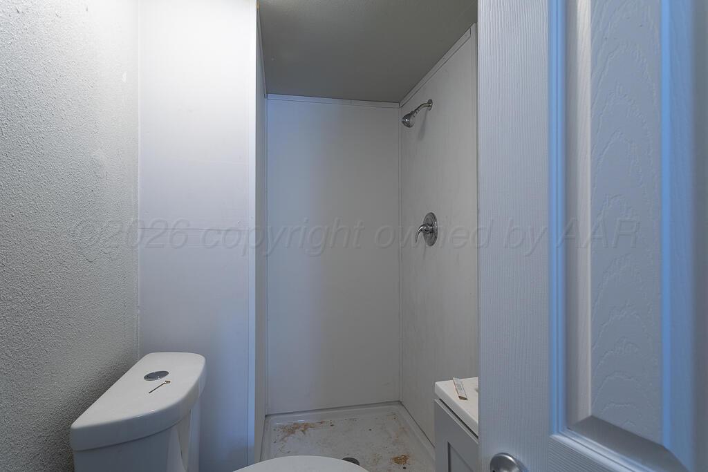 403 N Florida Street Property Photo 8