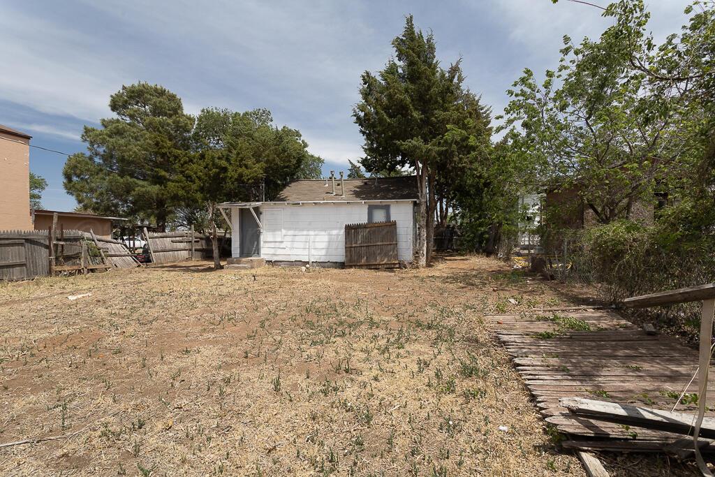 403 N Florida Street Property Photo 16