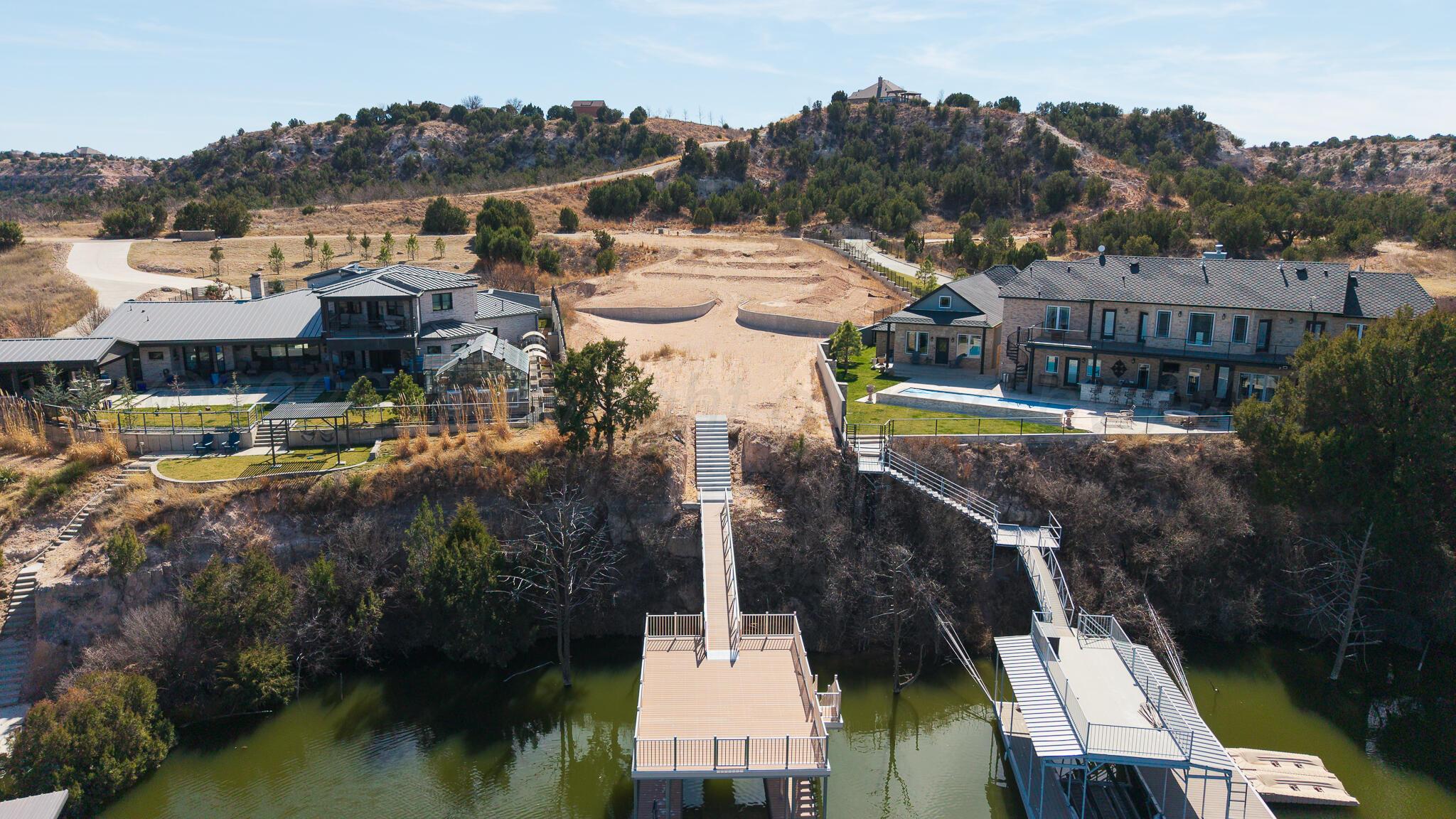 12 Frog Leap Property Photo 2