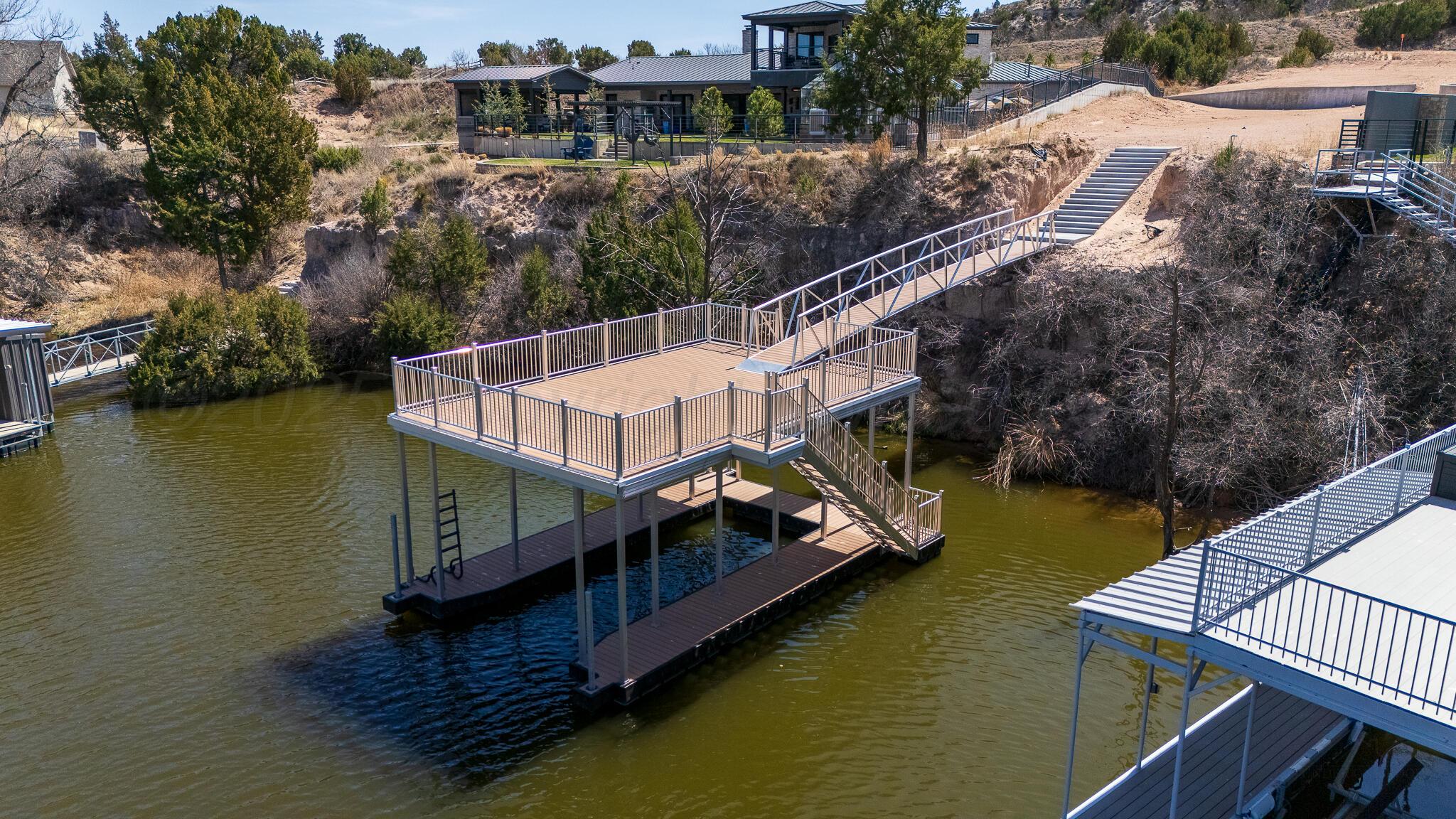 12 Frog Leap Property Photo 5