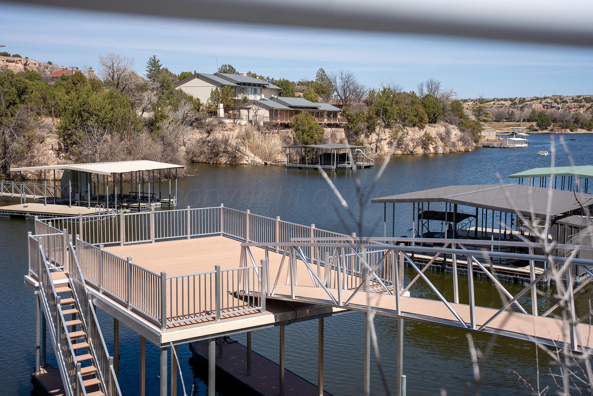 12 Frog Leap Property Photo 15