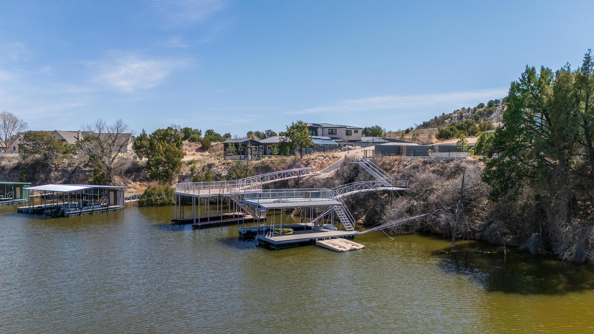 12 Frog Leap Property Photo 19