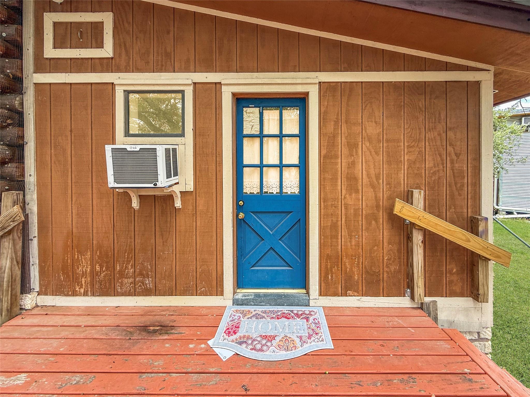 15211 Fitzhugh Rd #b - Back Cabin Property Photo 1
