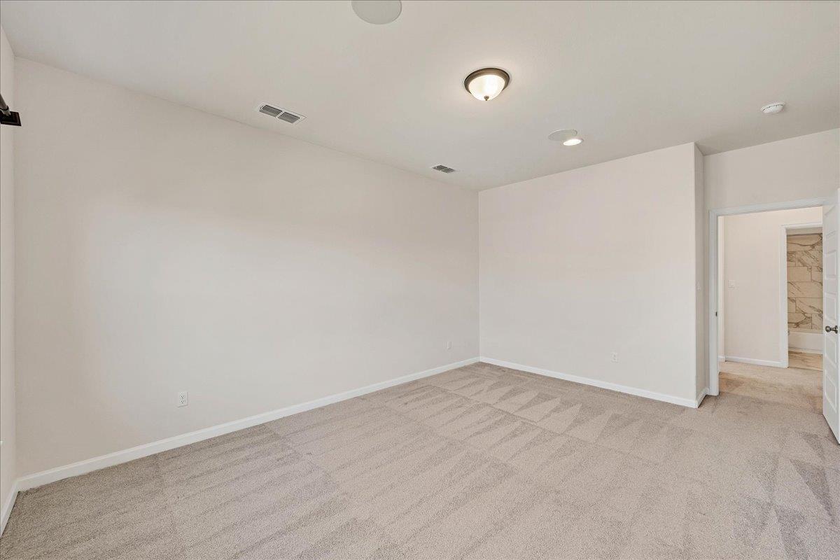 2437 Burberry Ln Property Photo 22