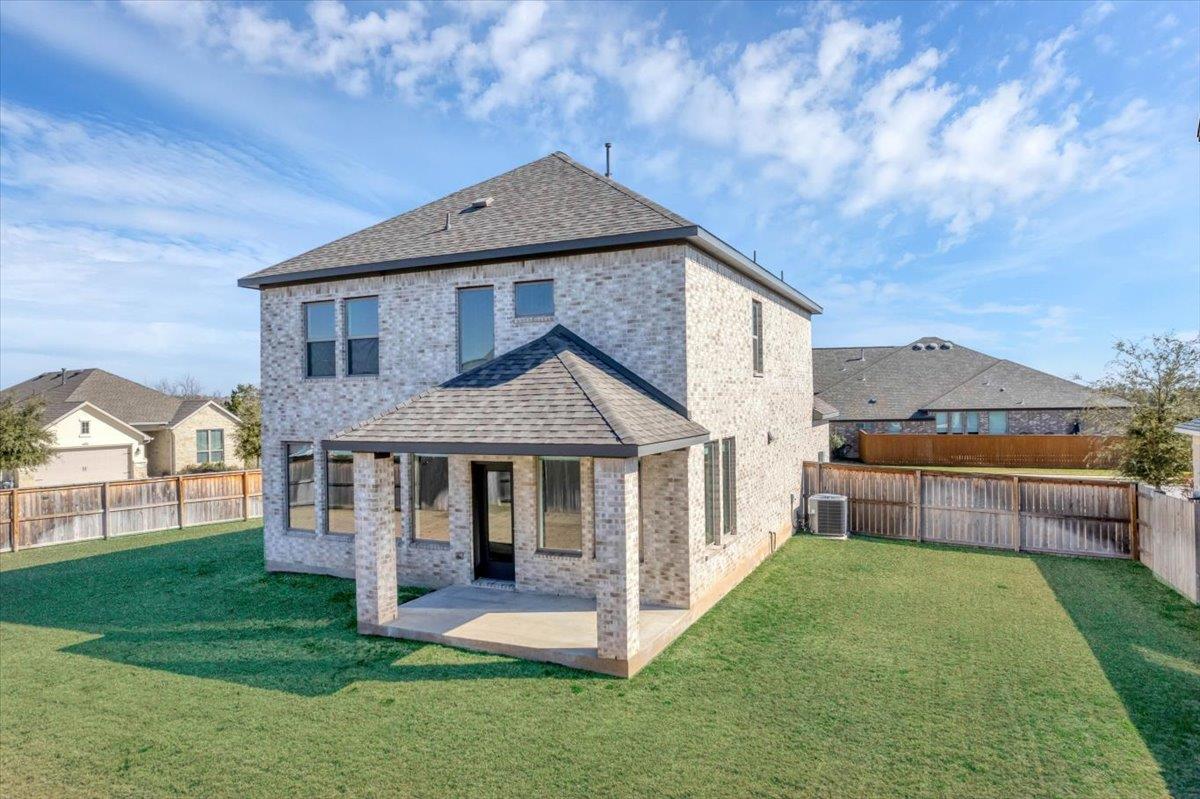 2437 Burberry Ln Property Photo 36