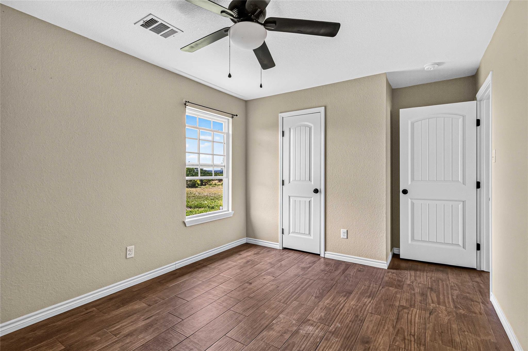 2500 Center Point Rd Property Photo 15
