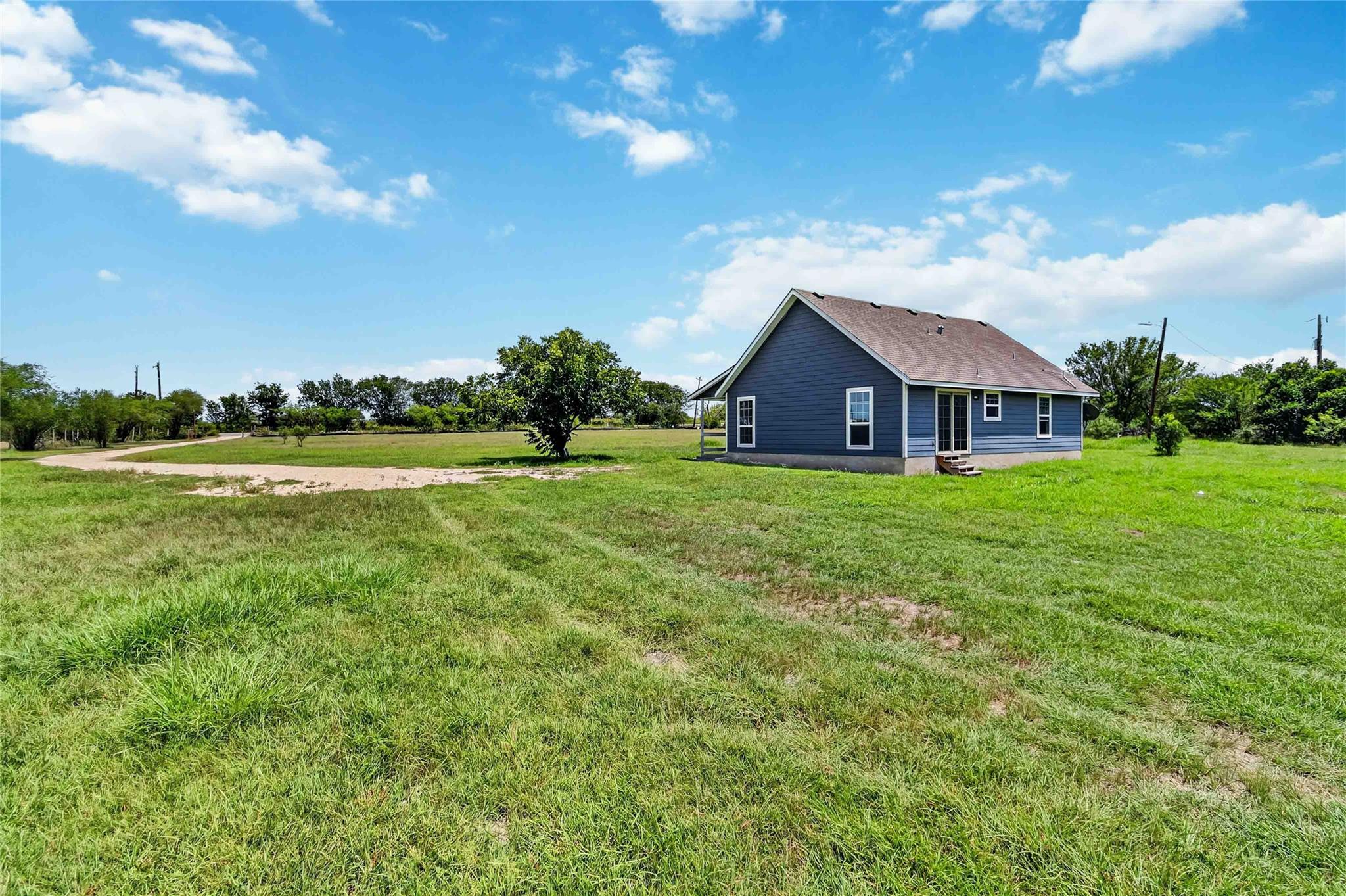 2500 Center Point Rd Property Photo 22