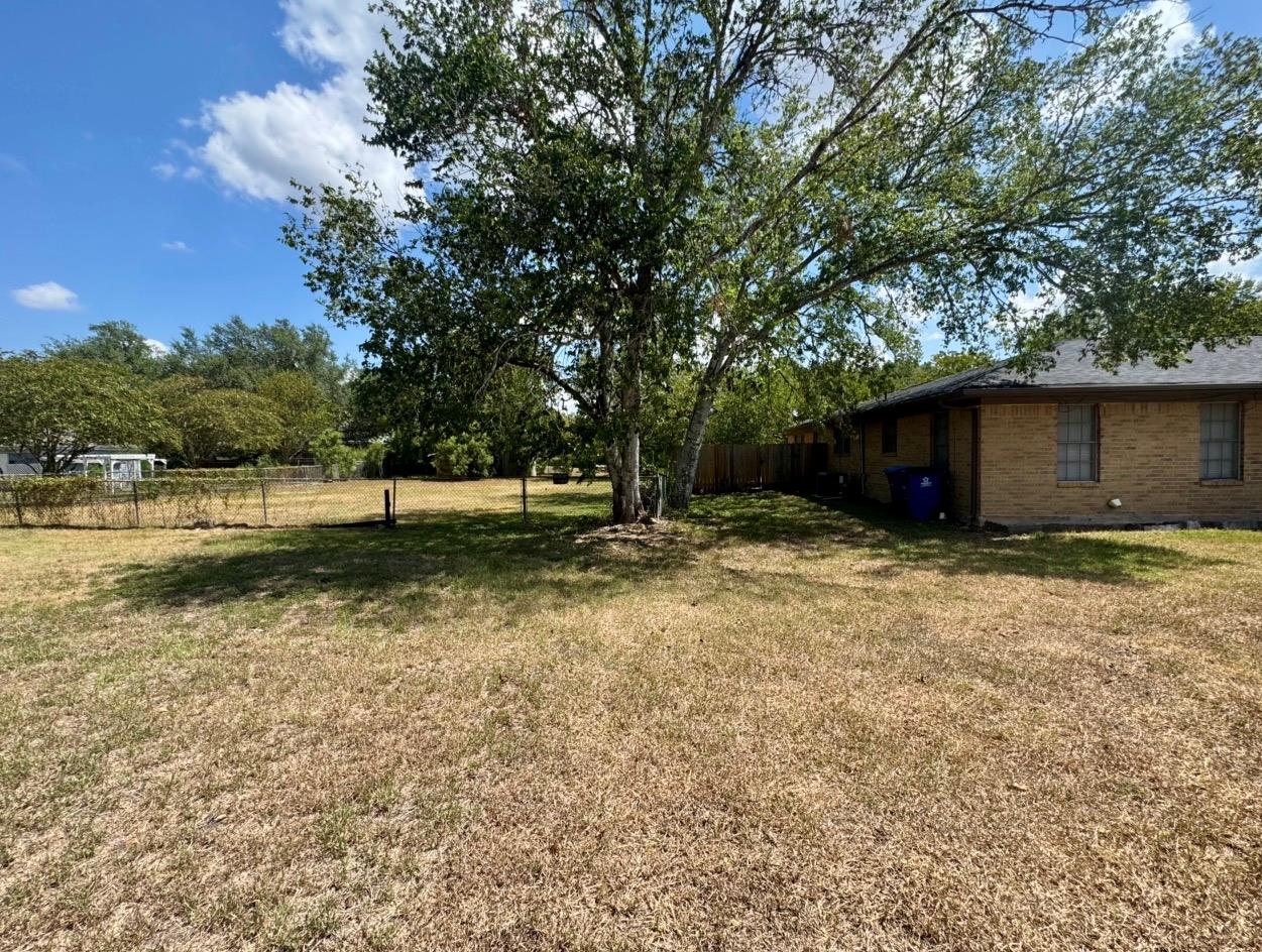 820 S Blanco St #b Property Photo 4