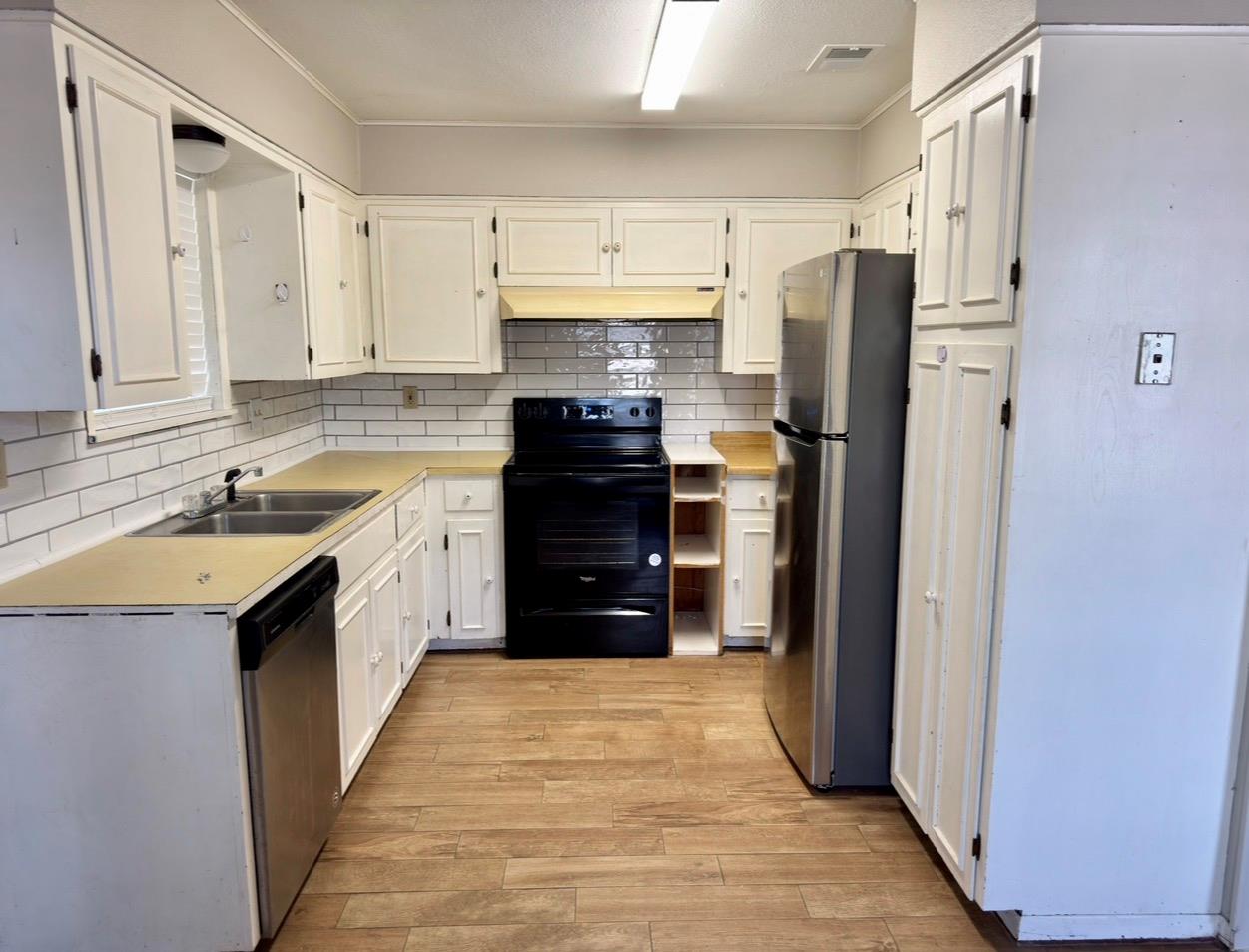 820 S Blanco St #b Property Photo 9