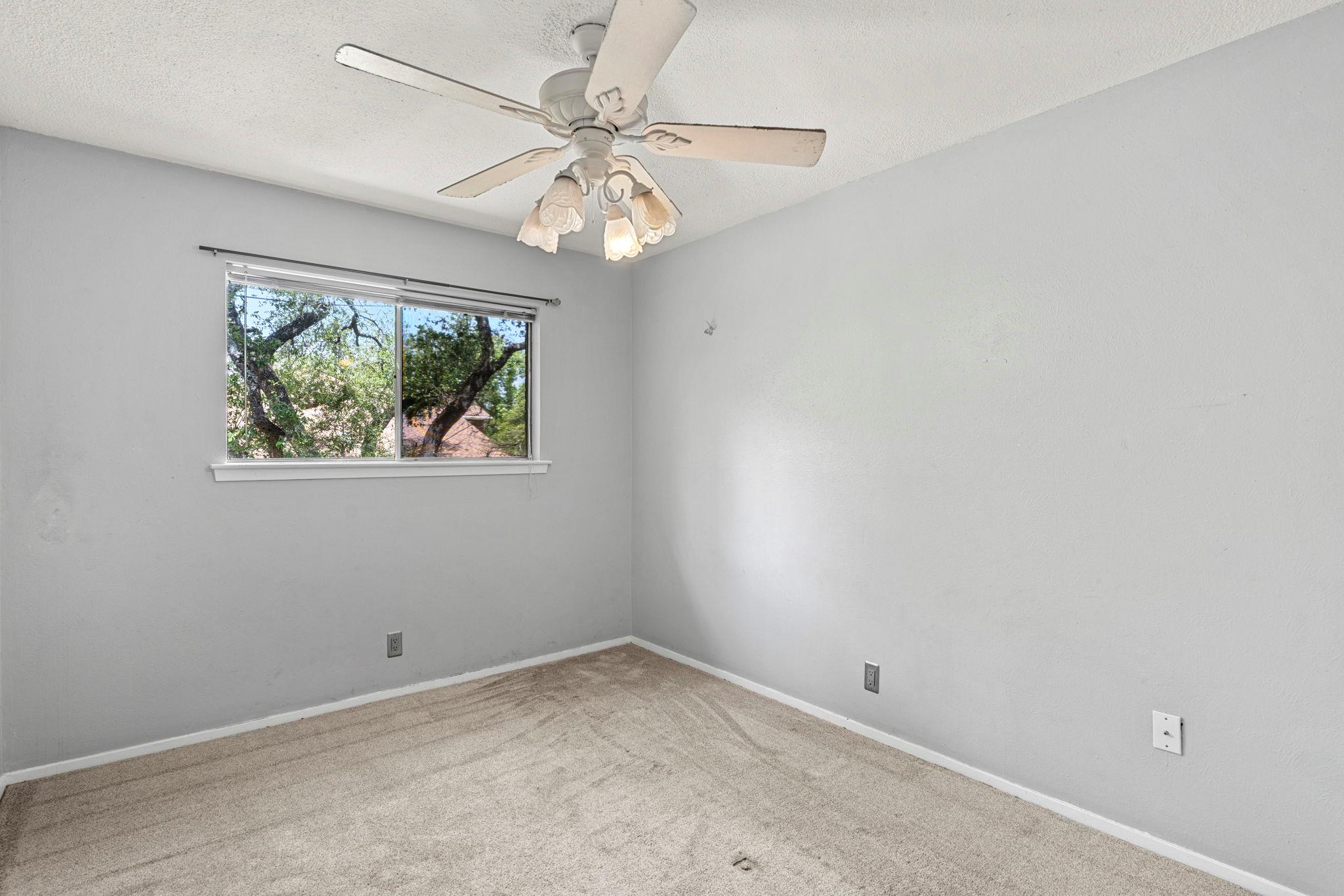 8111 Texas Plume Rd Property Photo 12