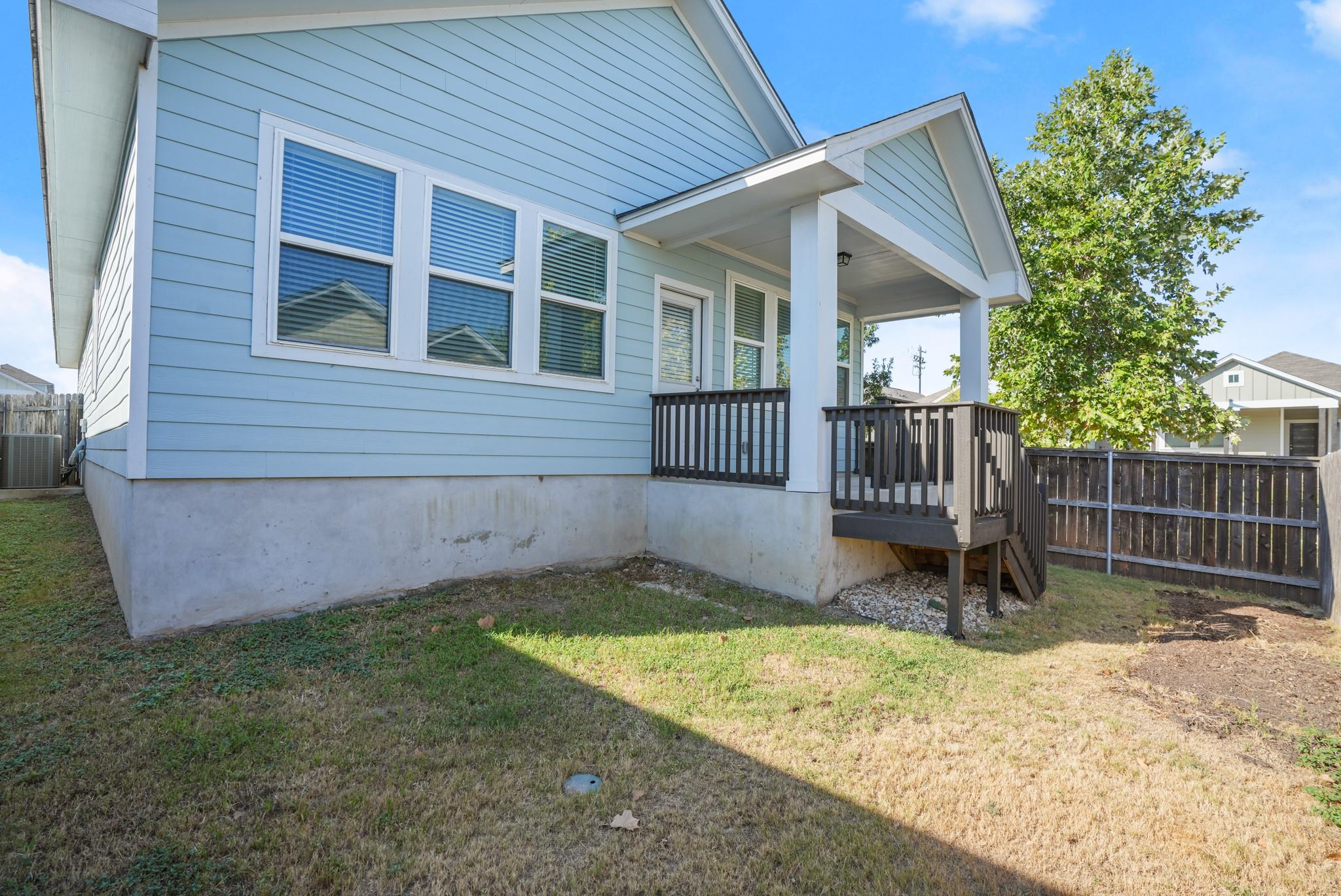 241 E Broade St Property Photo 17