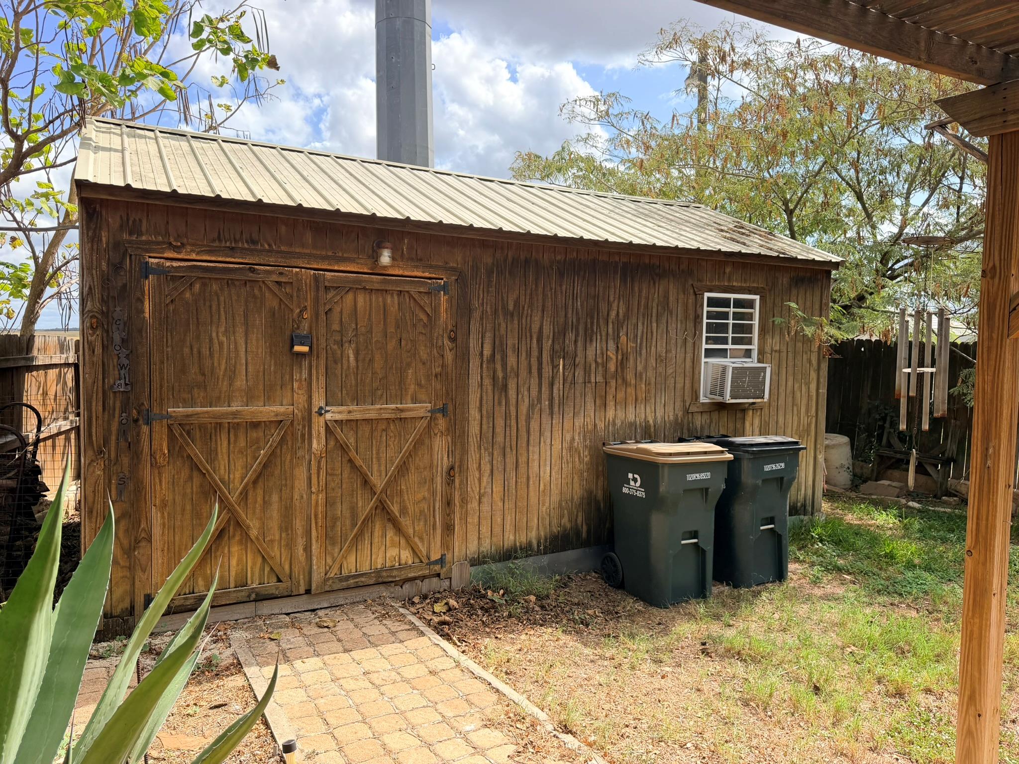 220 Parkview Dr Property Photo 31