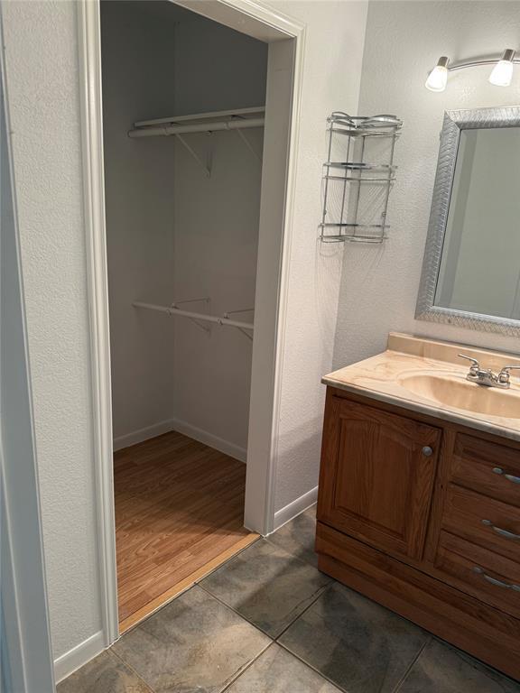 721 S Laurel Ave Property Photo 7