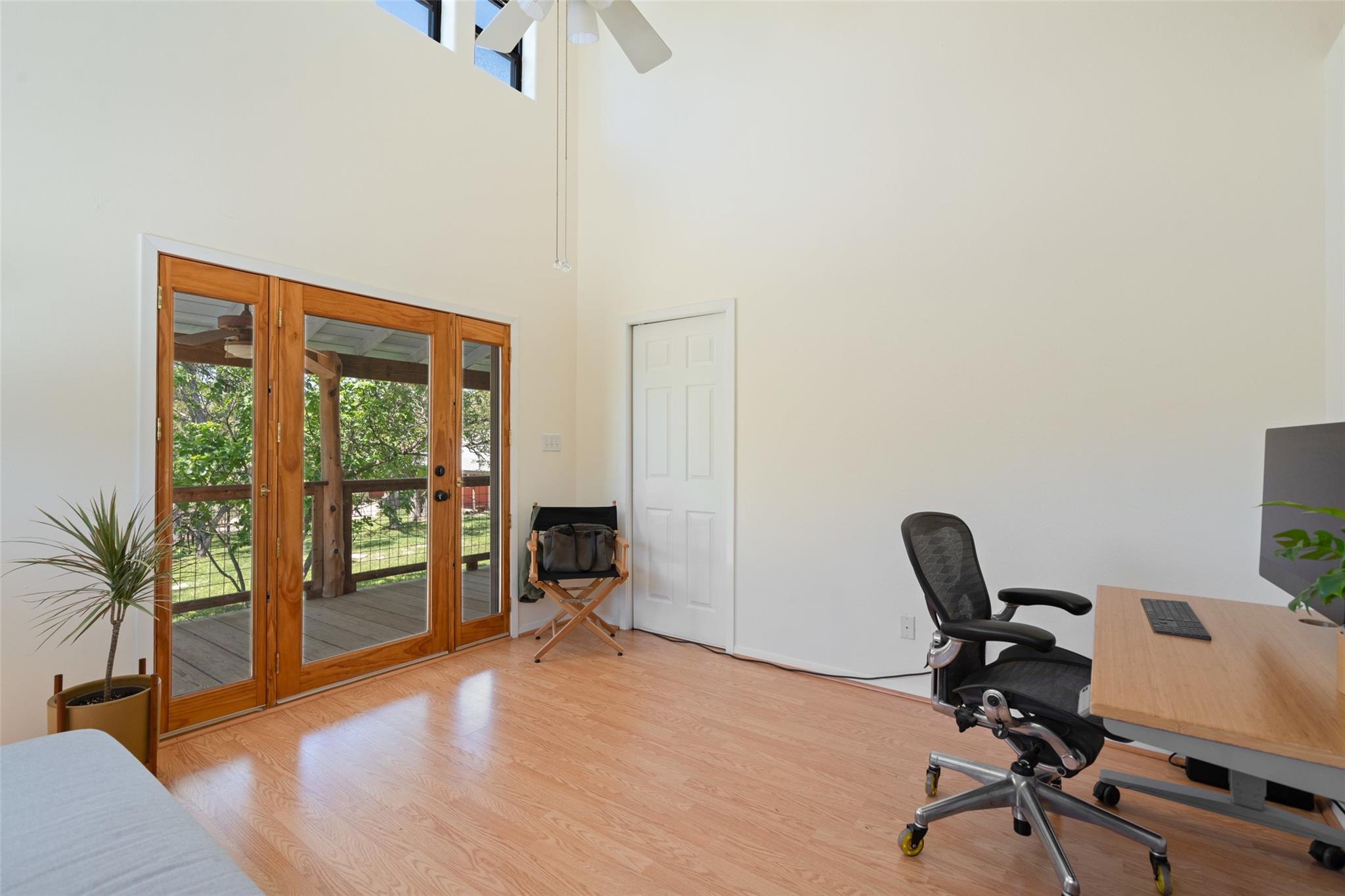 1005 Lisa Dr Property Photo 28